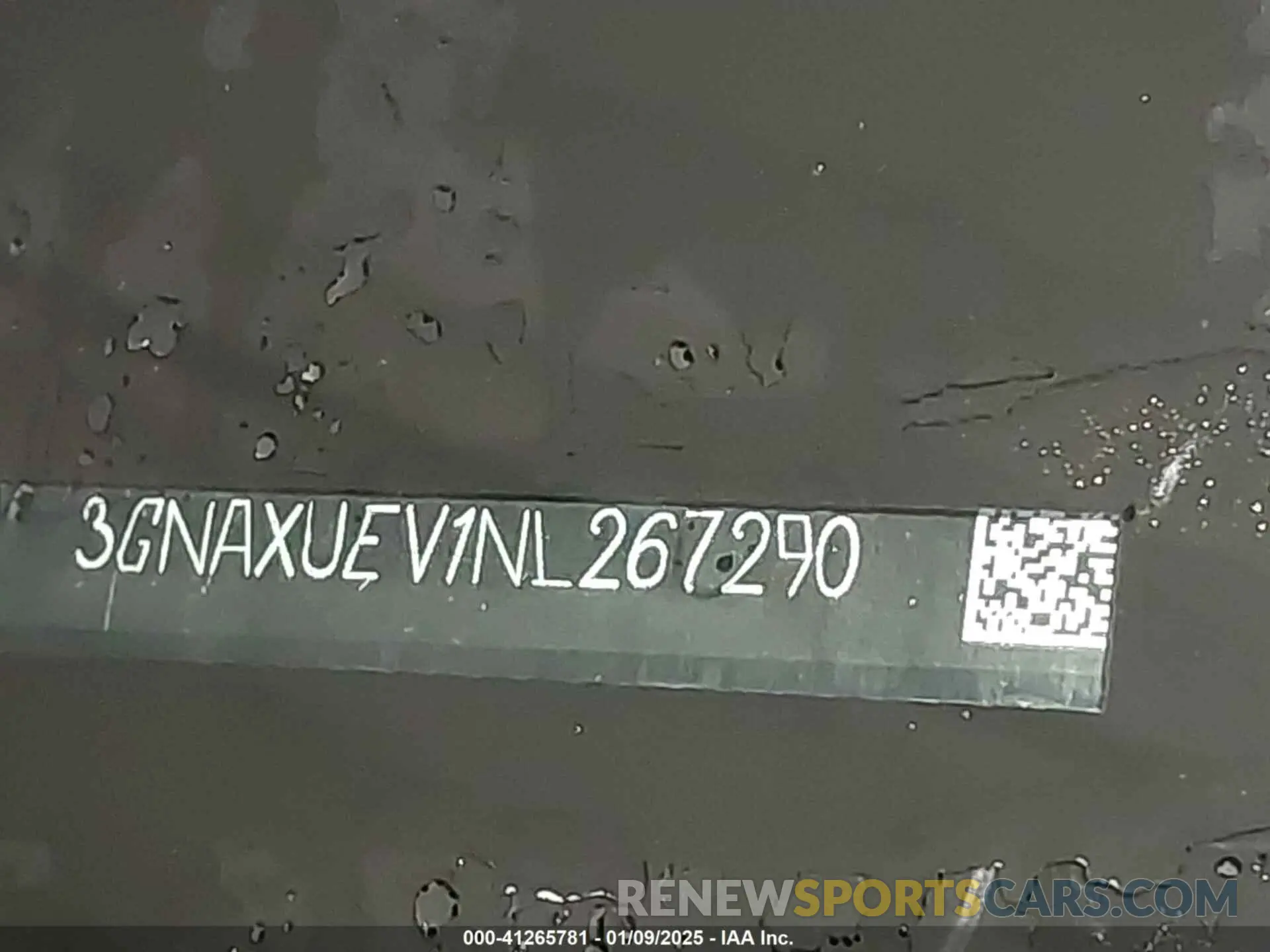 18 Photograph of a damaged car 3GNAXUEV1NL267290 CHEVROLET EQUINOX 2022