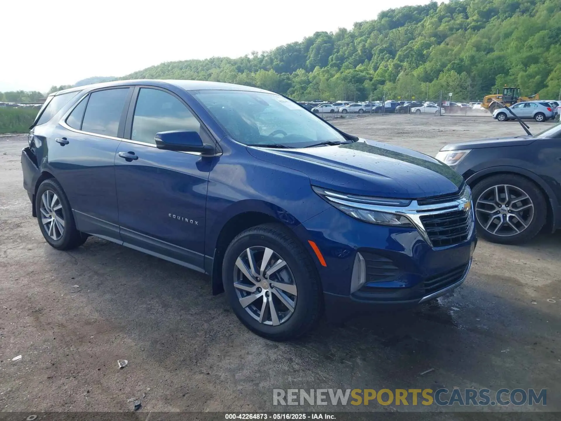 1 Photograph of a damaged car 3GNAXUEV1NL313538 CHEVROLET EQUINOX 2022