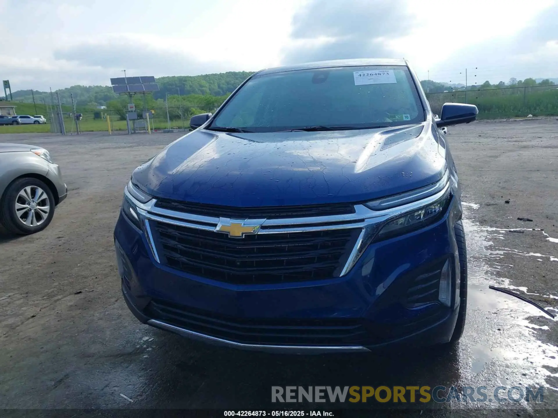 12 Photograph of a damaged car 3GNAXUEV1NL313538 CHEVROLET EQUINOX 2022