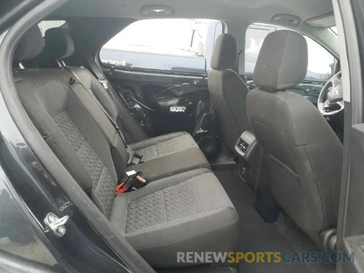 11 Photograph of a damaged car 3GNAXUEV1NS162500 CHEVROLET EQUINOX 2022