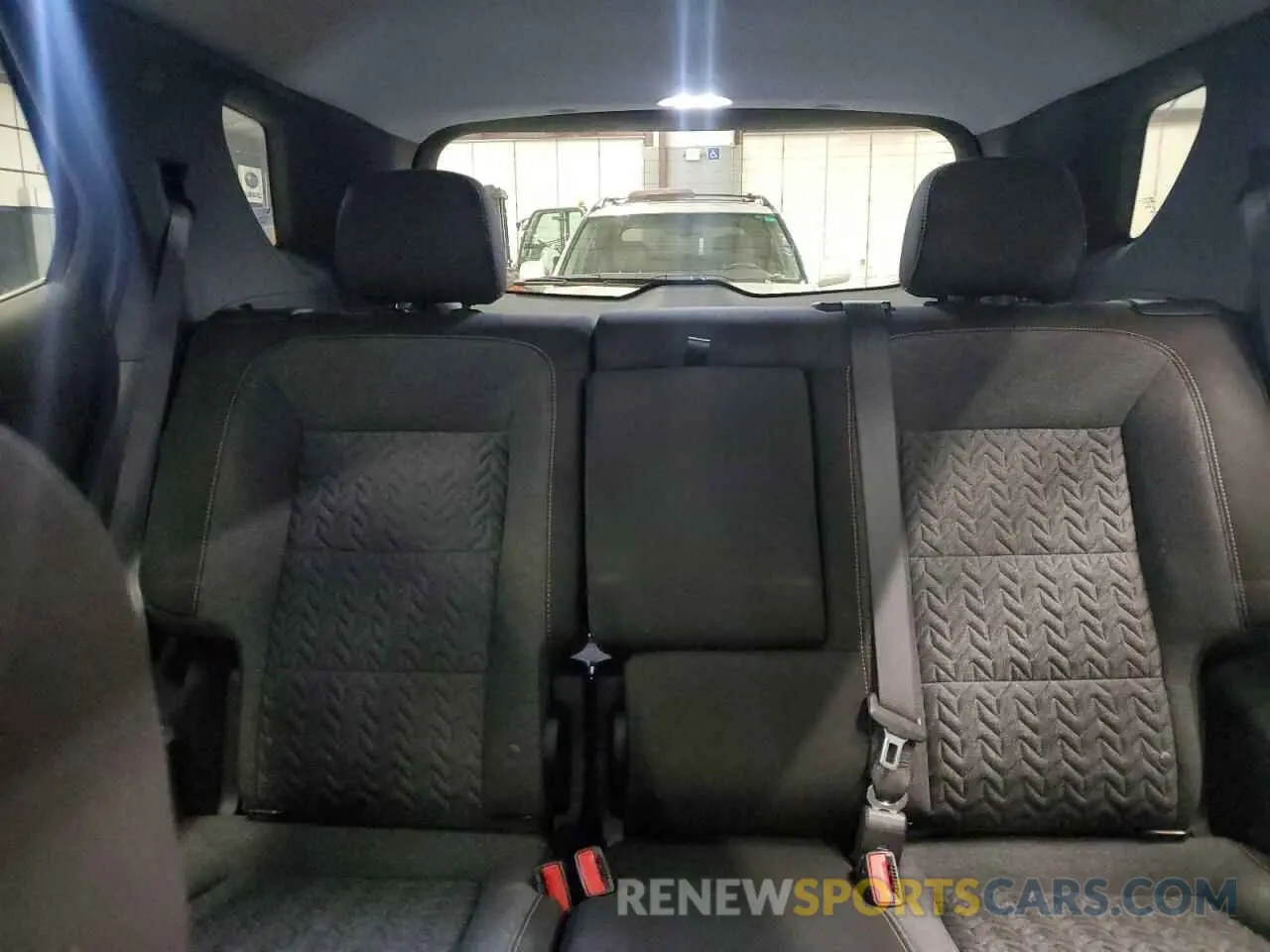 10 Photograph of a damaged car 3GNAXUEV2NL138670 CHEVROLET EQUINOX 2022