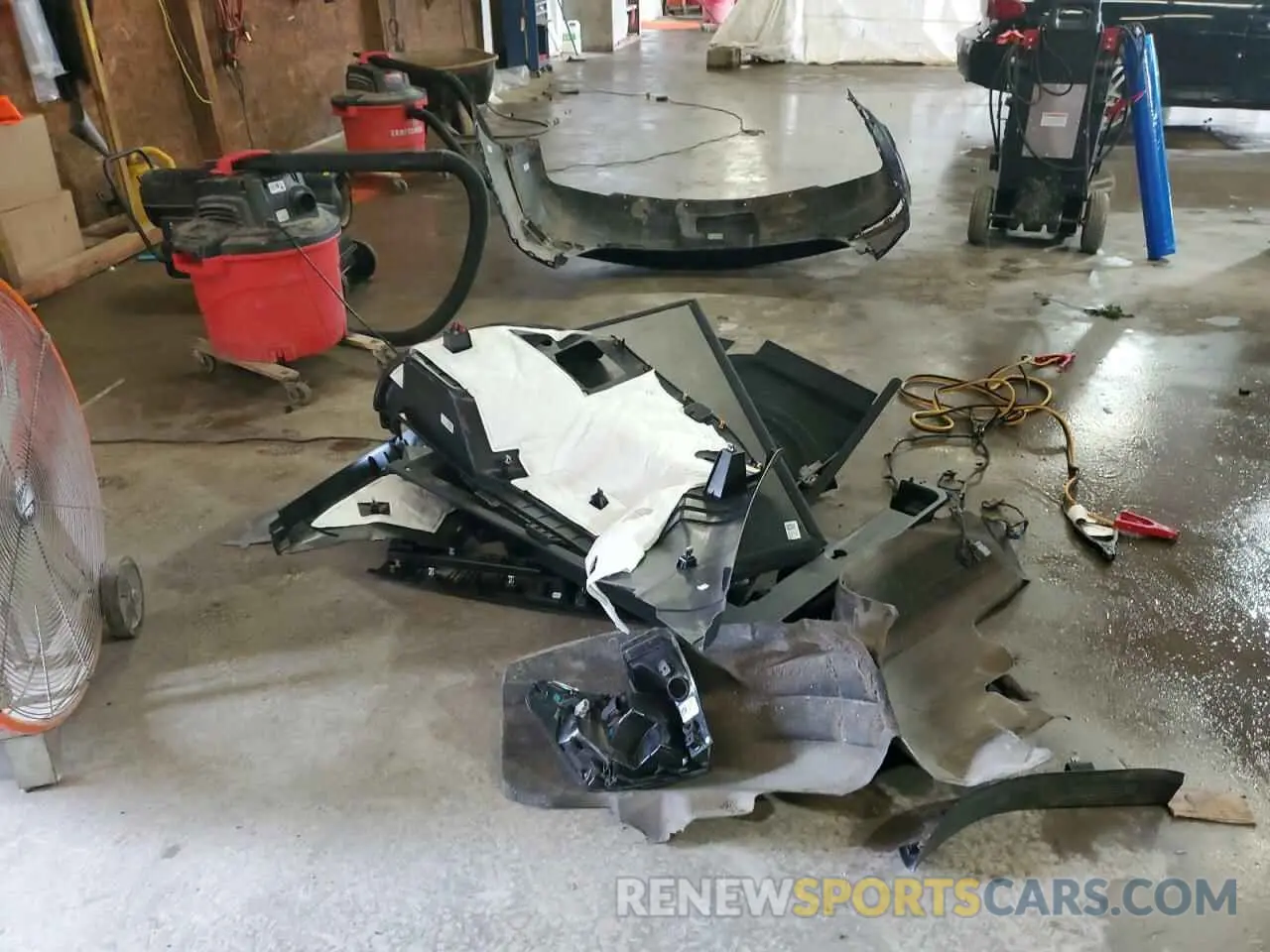 13 Photograph of a damaged car 3GNAXUEV2NL216056 CHEVROLET EQUINOX 2022