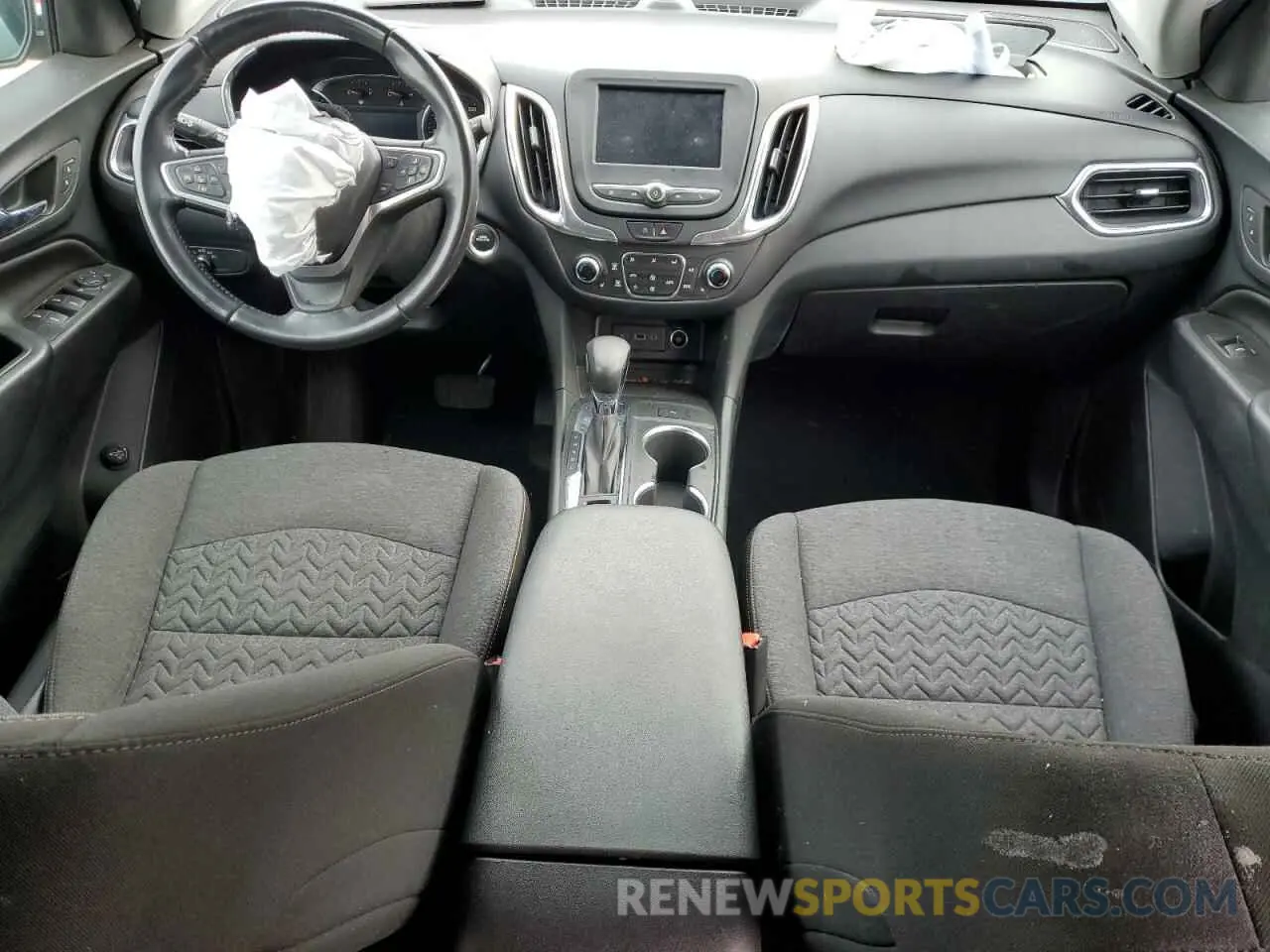 8 Photograph of a damaged car 3GNAXUEV2NL216753 CHEVROLET EQUINOX 2022
