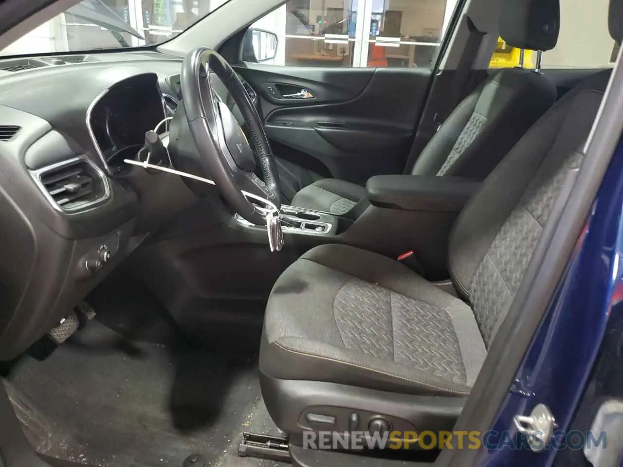 7 Photograph of a damaged car 3GNAXUEV2NL222360 CHEVROLET EQUINOX 2022