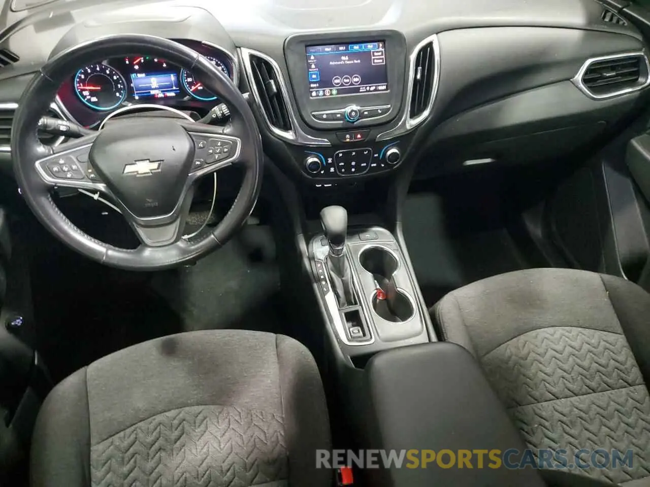 8 Photograph of a damaged car 3GNAXUEV2NL222360 CHEVROLET EQUINOX 2022