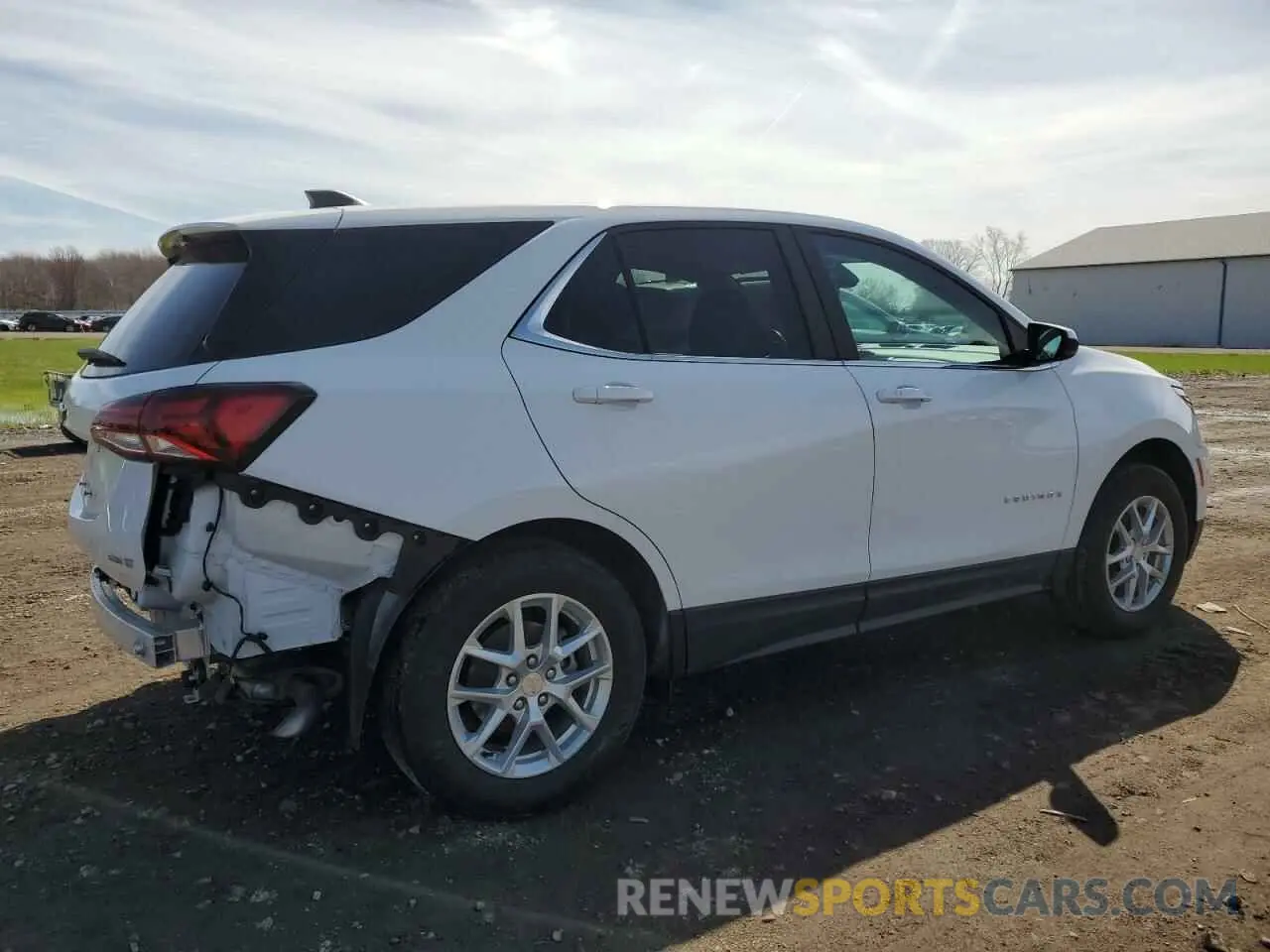 3 Photograph of a damaged car 3GNAXUEV2NL226635 CHEVROLET EQUINOX 2022