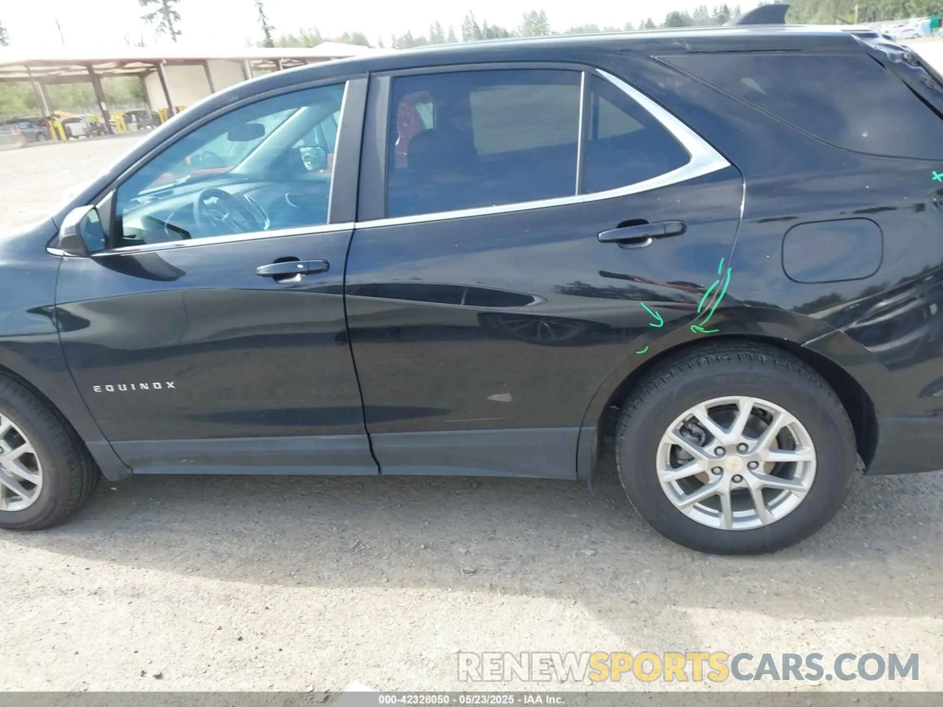 15 Photograph of a damaged car 3GNAXUEV2NL241488 CHEVROLET EQUINOX 2022