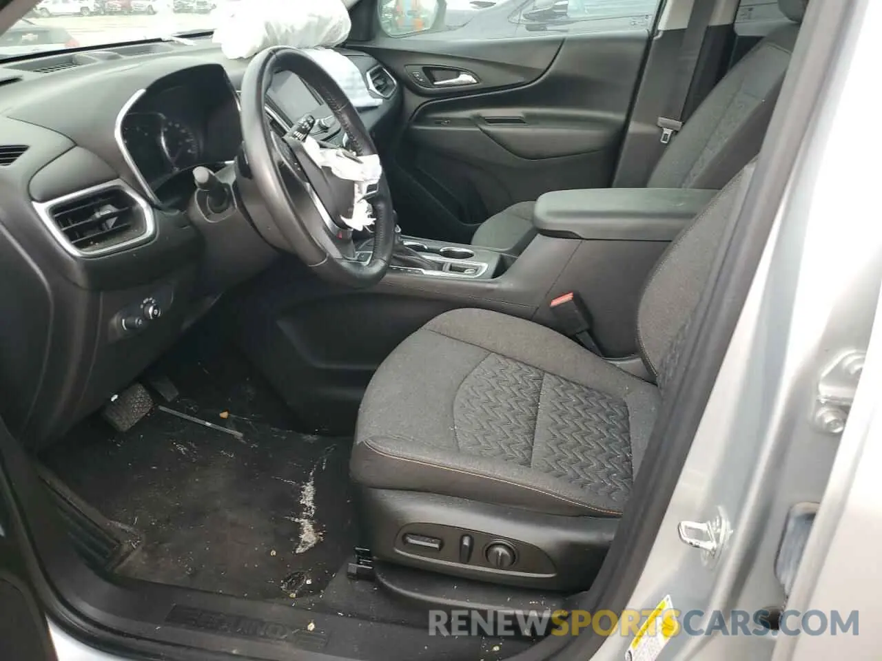 7 Photograph of a damaged car 3GNAXUEV3NL105158 CHEVROLET EQUINOX 2022