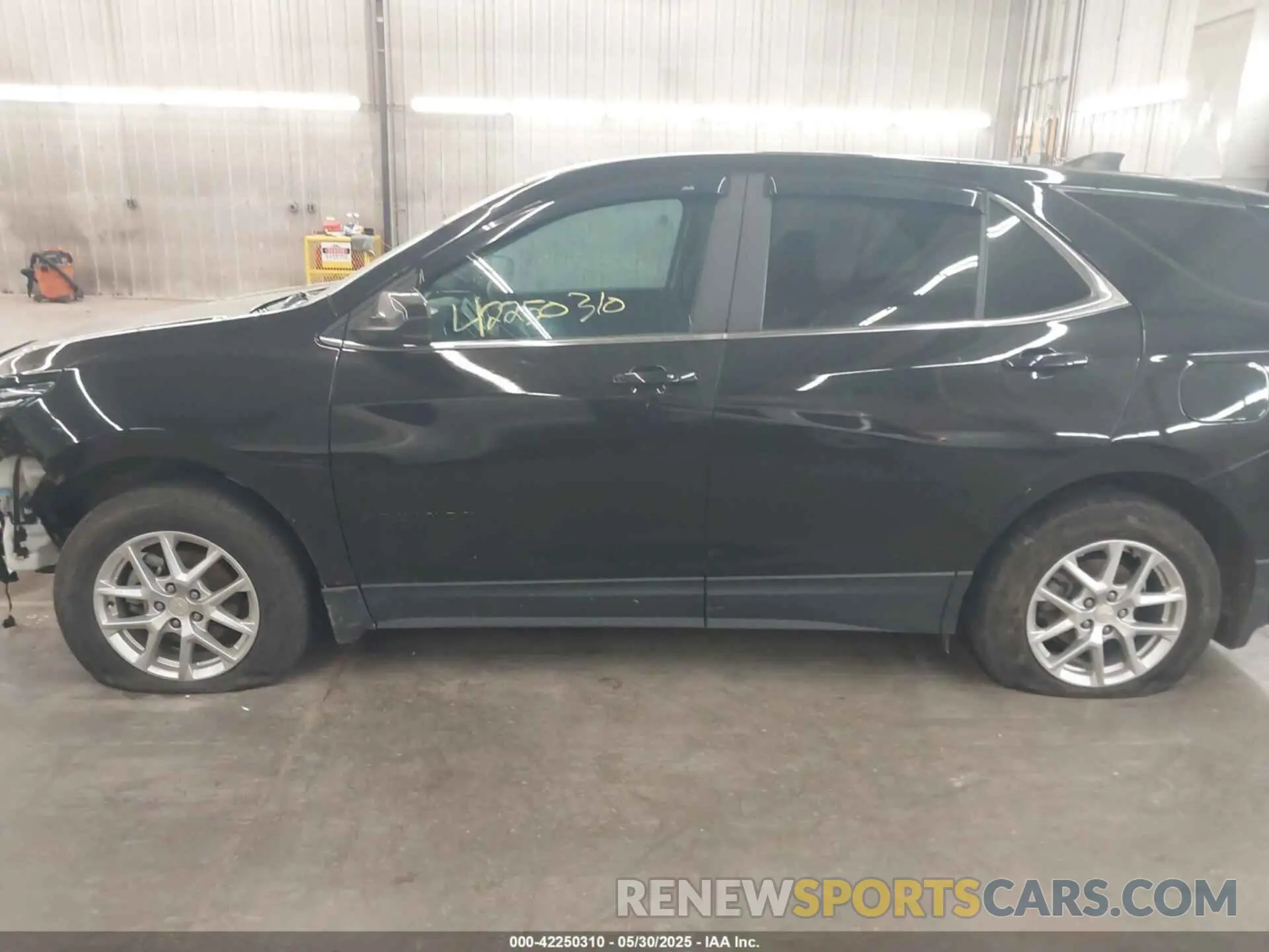 15 Photograph of a damaged car 3GNAXUEV3NL123790 CHEVROLET EQUINOX 2022
