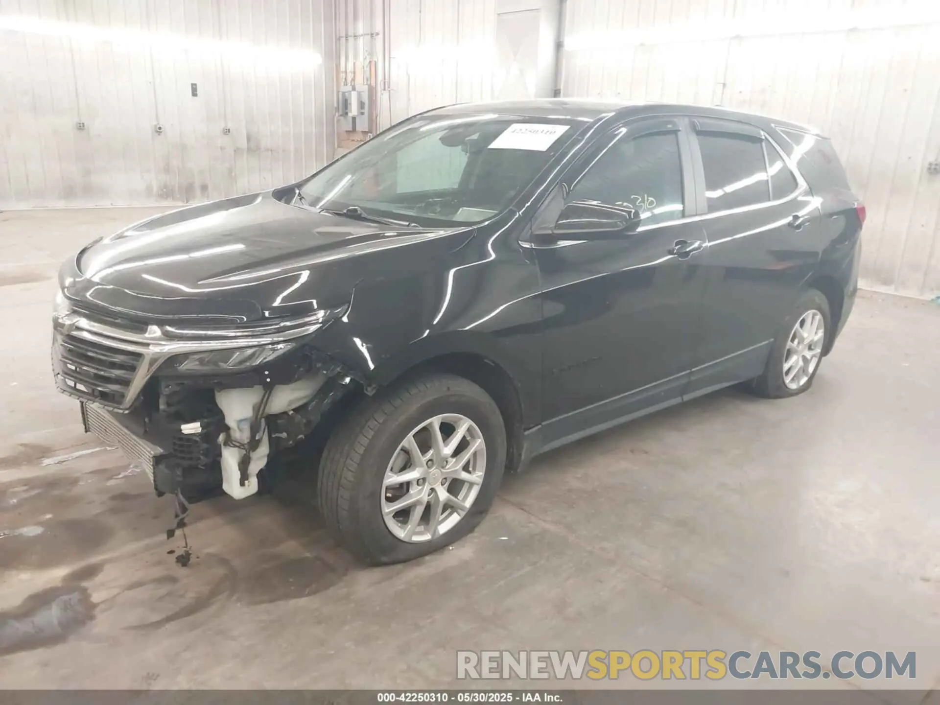 2 Photograph of a damaged car 3GNAXUEV3NL123790 CHEVROLET EQUINOX 2022