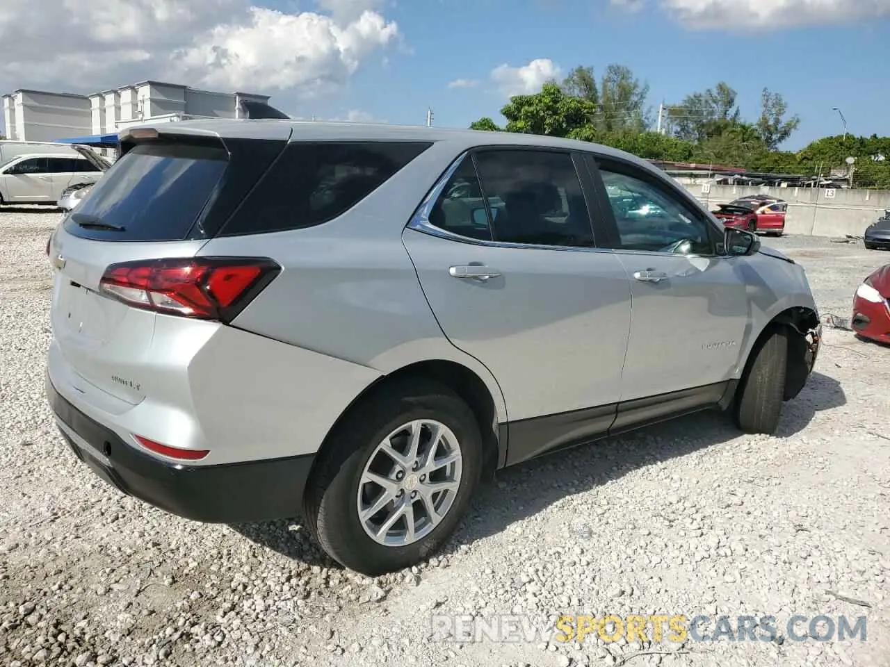 3 Photograph of a damaged car 3GNAXUEV3NL199834 CHEVROLET EQUINOX 2022