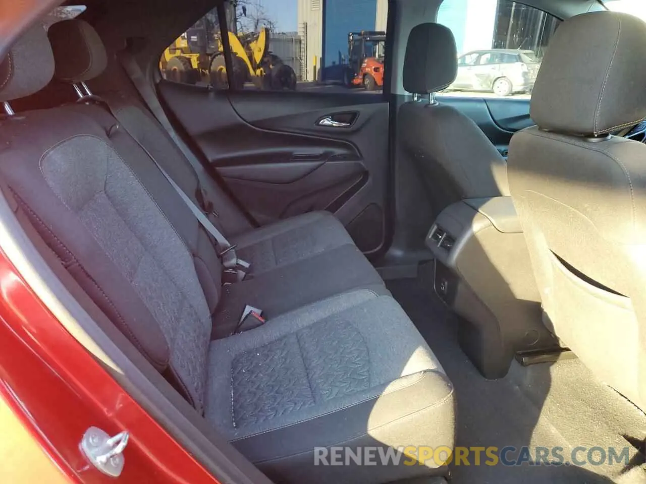 12 Photograph of a damaged car 3GNAXUEV3NL226093 CHEVROLET EQUINOX 2022