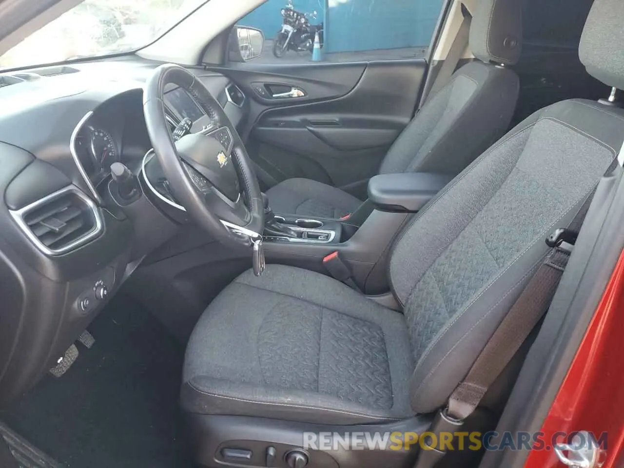 7 Photograph of a damaged car 3GNAXUEV3NL226093 CHEVROLET EQUINOX 2022
