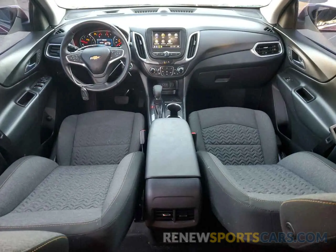 8 Photograph of a damaged car 3GNAXUEV3NL226093 CHEVROLET EQUINOX 2022