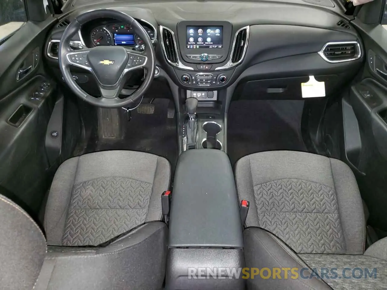 8 Photograph of a damaged car 3GNAXUEV3NL285953 CHEVROLET EQUINOX 2022