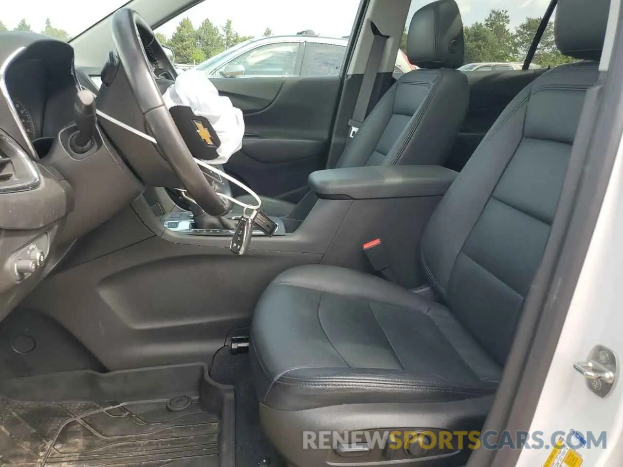 7 Photograph of a damaged car 3GNAXUEV3NL312827 CHEVROLET EQUINOX 2022