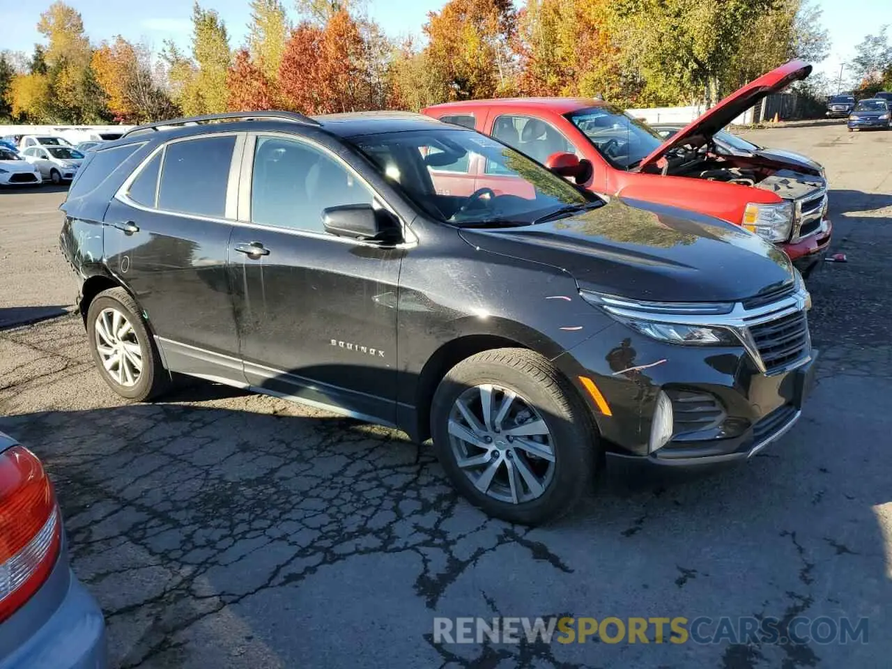 4 Photograph of a damaged car 3GNAXUEV3NL314349 CHEVROLET EQUINOX 2022