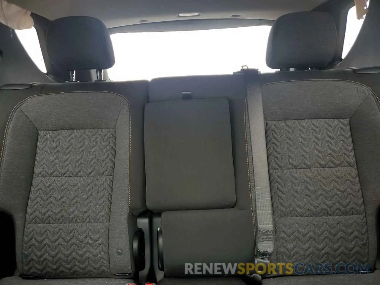 10 Photograph of a damaged car 3GNAXUEV3NS203273 CHEVROLET EQUINOX 2022