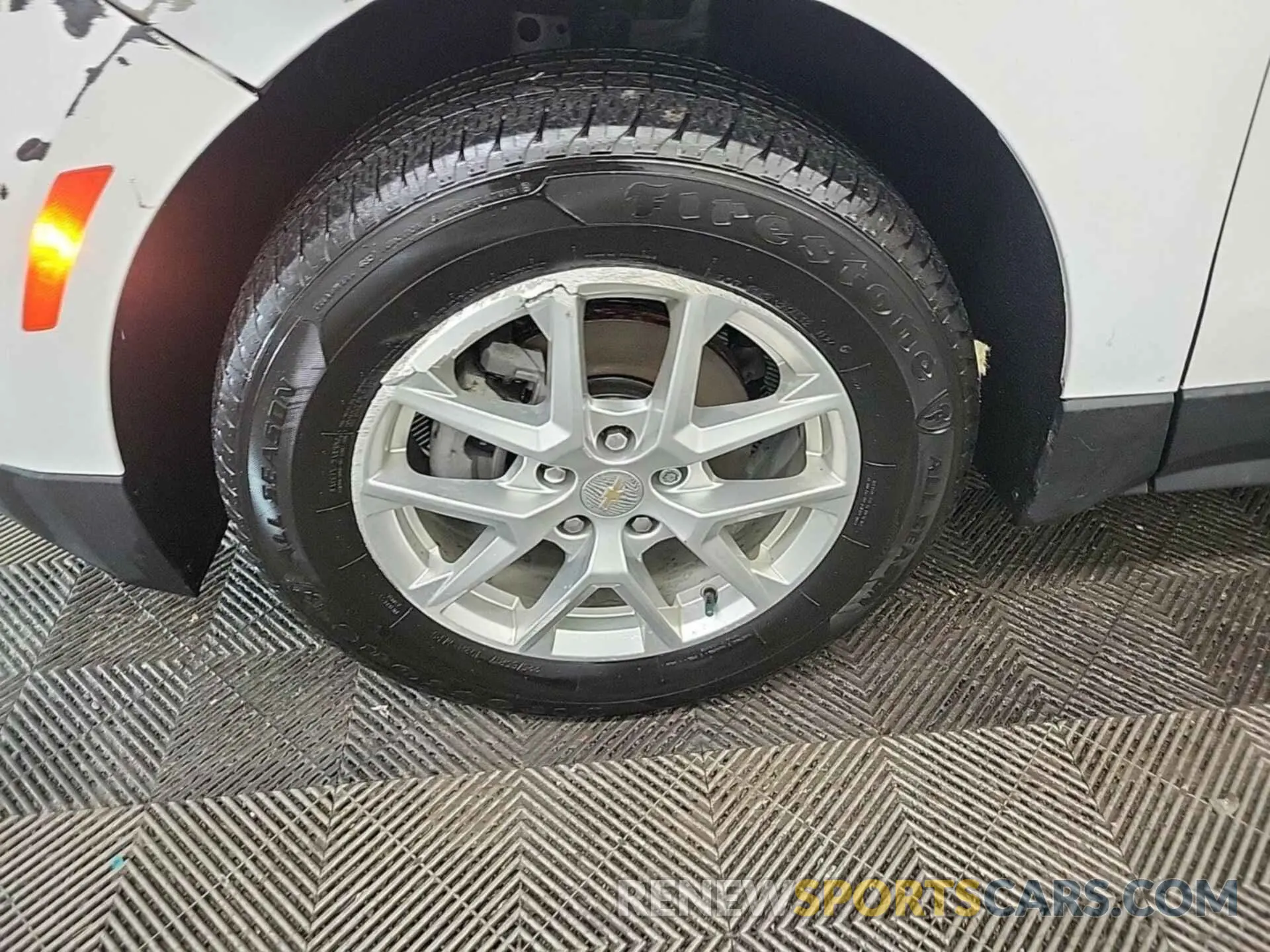 30 Photograph of a damaged car 3GNAXUEV4NL122521 CHEVROLET EQUINOX 2022