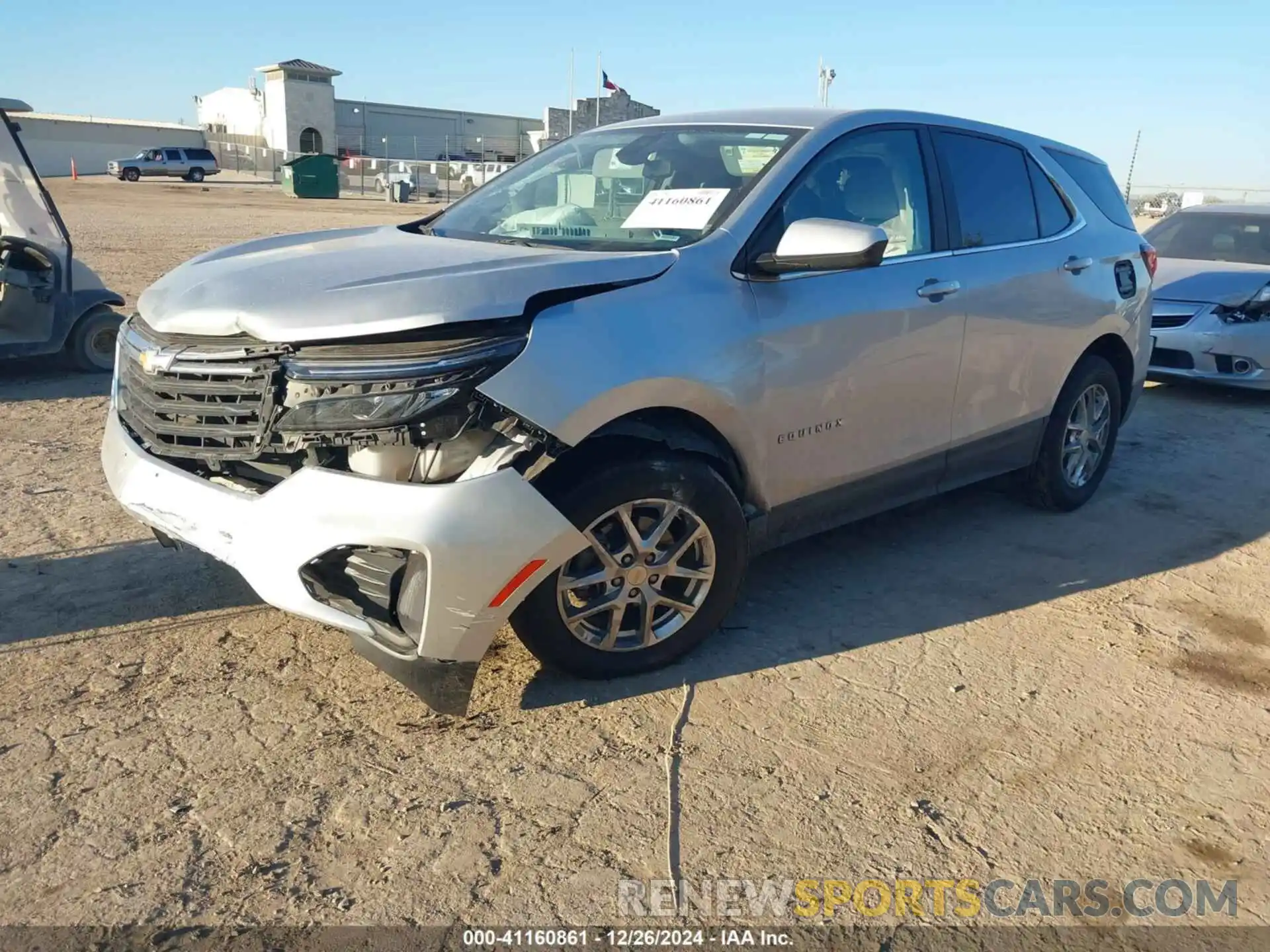 2 Photograph of a damaged car 3GNAXUEV4NL188020 CHEVROLET EQUINOX 2022