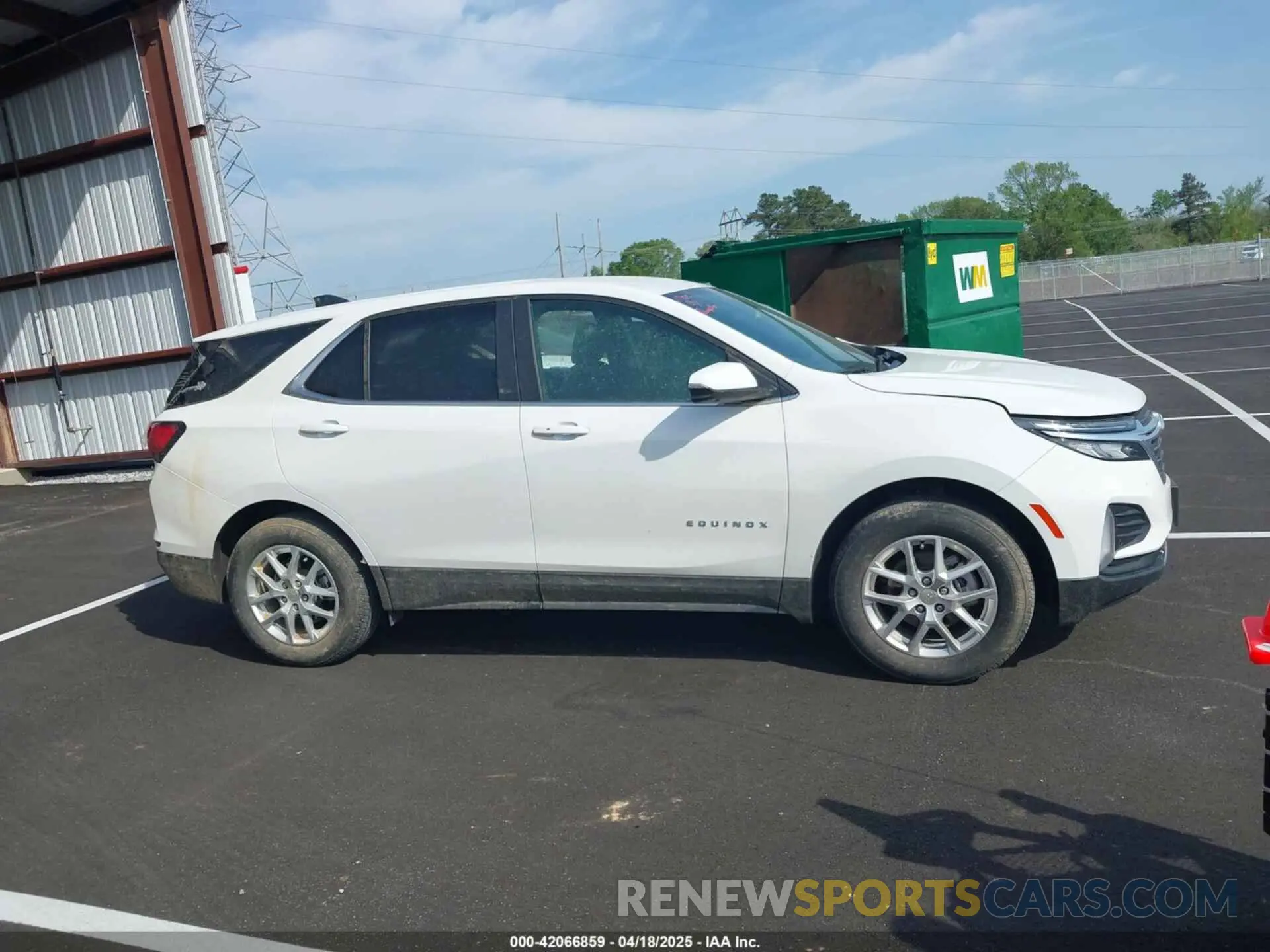 13 Photograph of a damaged car 3GNAXUEV4NL308611 CHEVROLET EQUINOX 2022