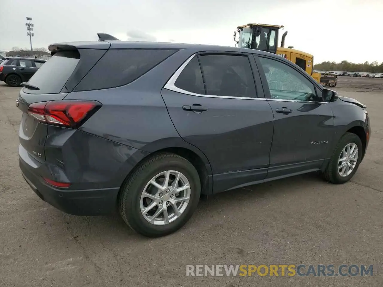 3 Photograph of a damaged car 3GNAXUEV4NS198472 CHEVROLET EQUINOX 2022