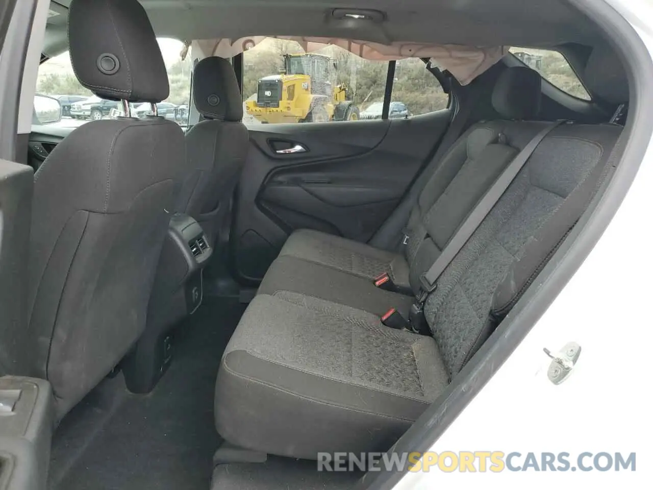 11 Photograph of a damaged car 3GNAXUEV5NL212938 CHEVROLET EQUINOX 2022