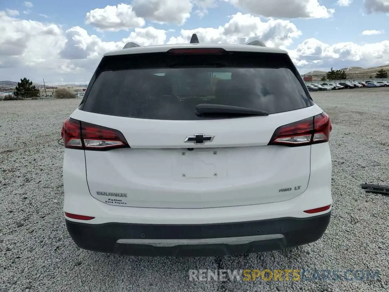 6 Photograph of a damaged car 3GNAXUEV5NL212938 CHEVROLET EQUINOX 2022