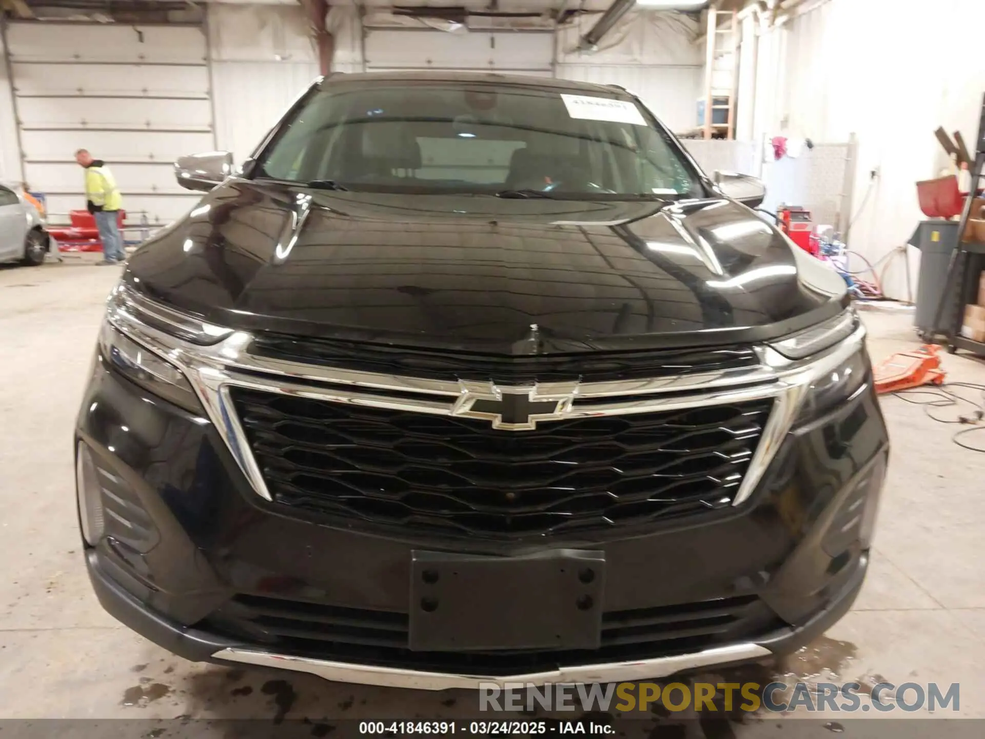 13 Photograph of a damaged car 3GNAXUEV5NL302493 CHEVROLET EQUINOX 2022