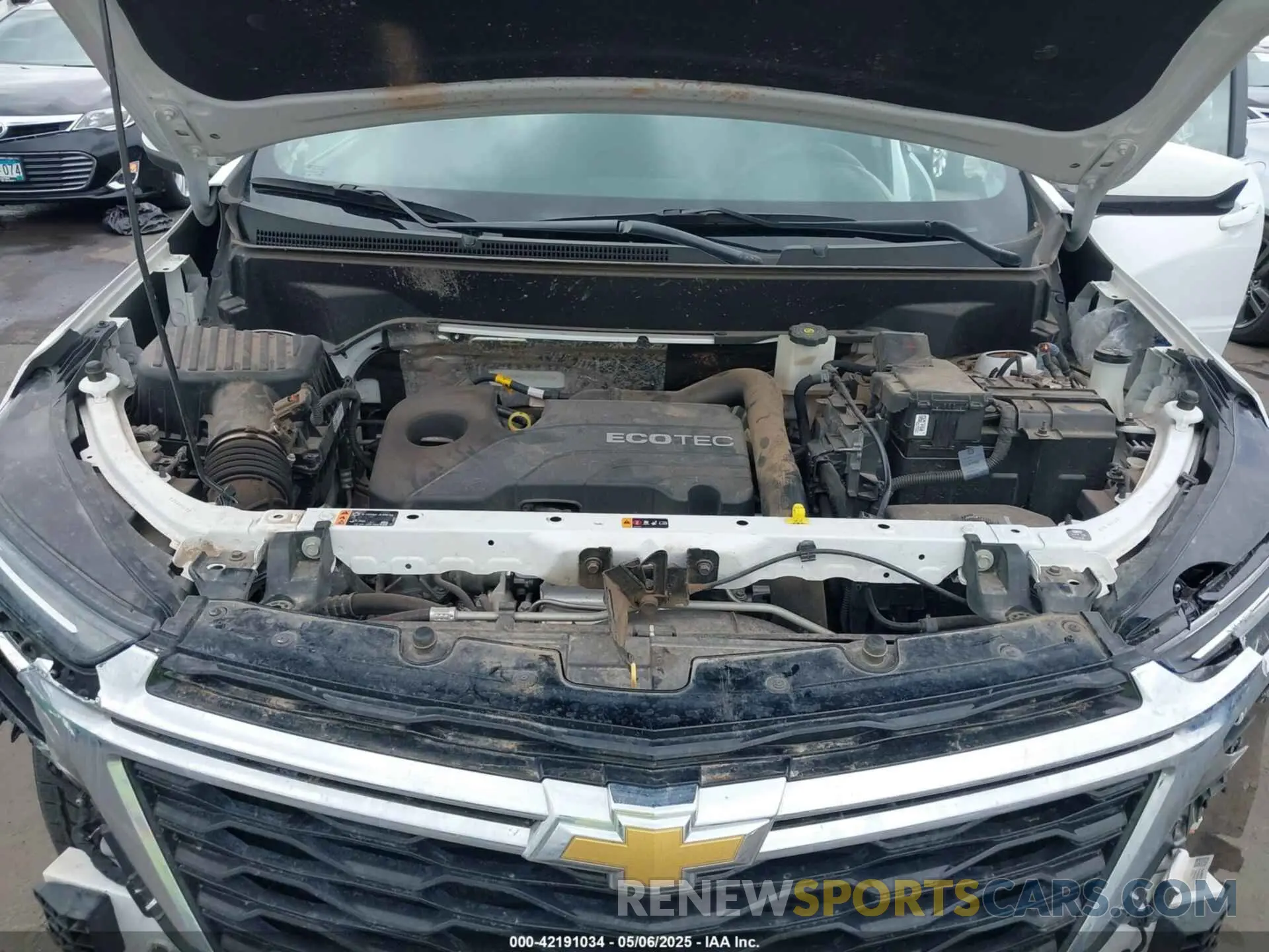 10 Photograph of a damaged car 3GNAXUEV5NL306236 CHEVROLET EQUINOX 2022