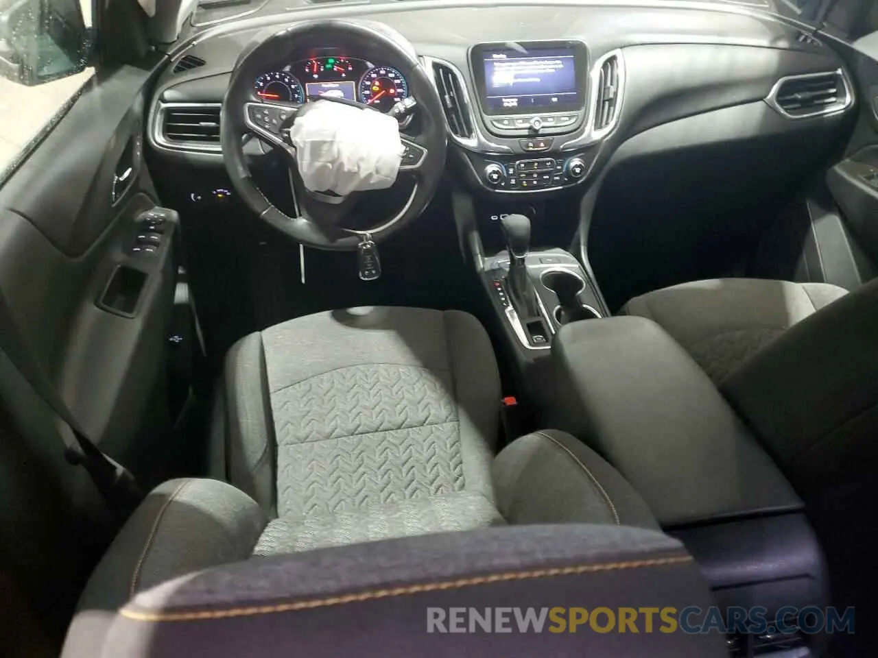 8 Photograph of a damaged car 3GNAXUEV5NS242737 CHEVROLET EQUINOX 2022