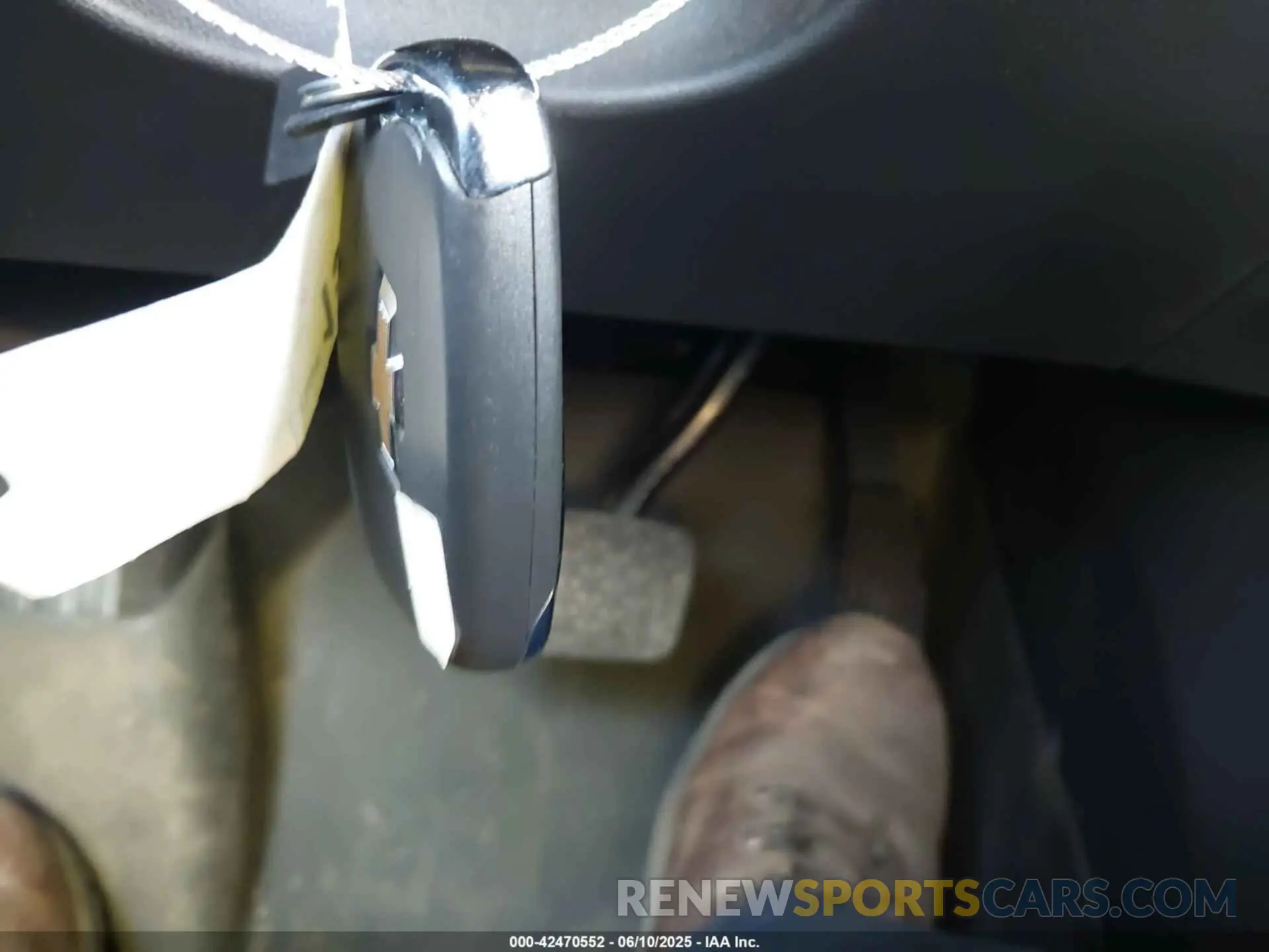 11 Photograph of a damaged car 3GNAXUEV6NL170778 CHEVROLET EQUINOX 2022