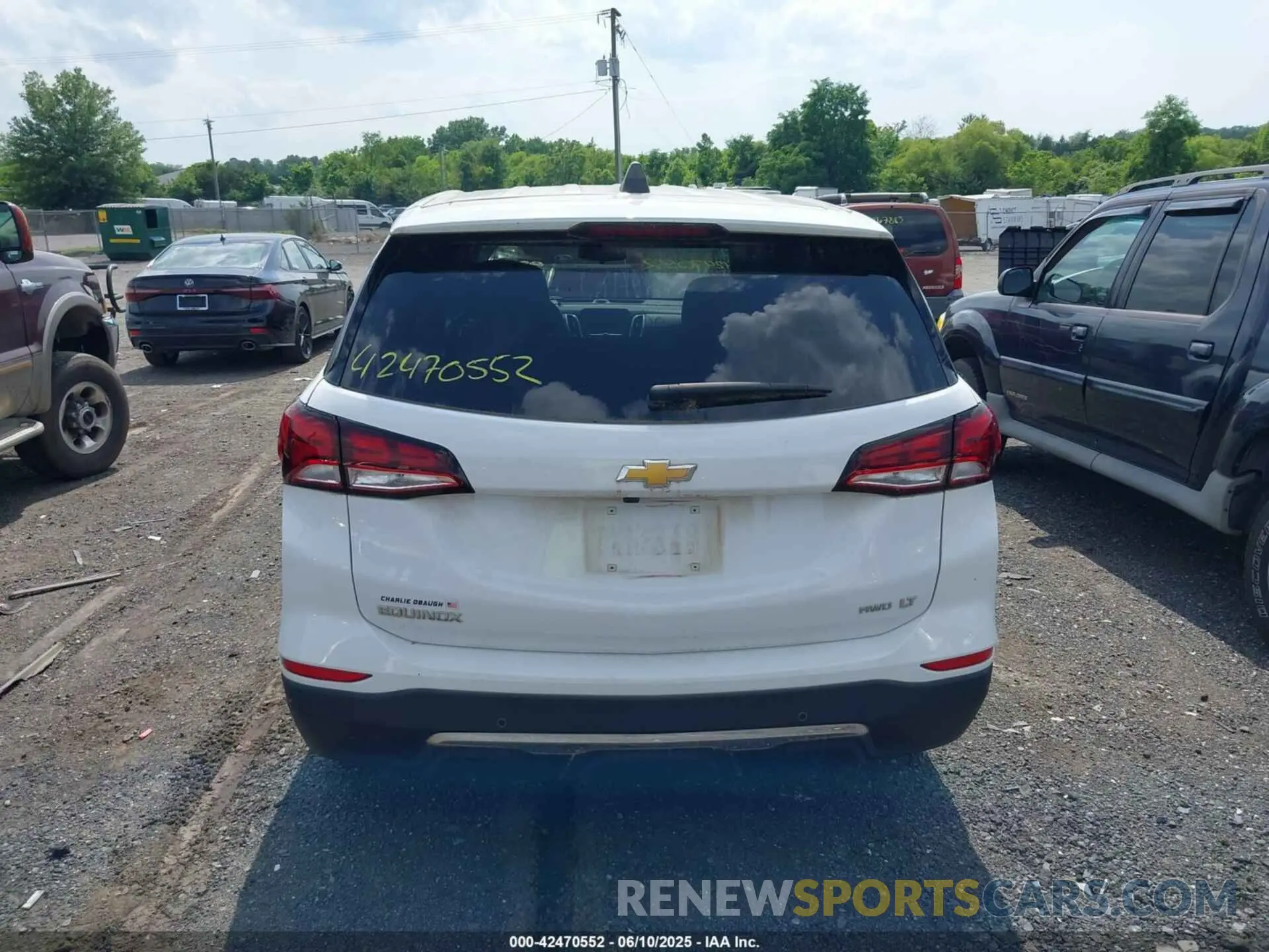 16 Photograph of a damaged car 3GNAXUEV6NL170778 CHEVROLET EQUINOX 2022