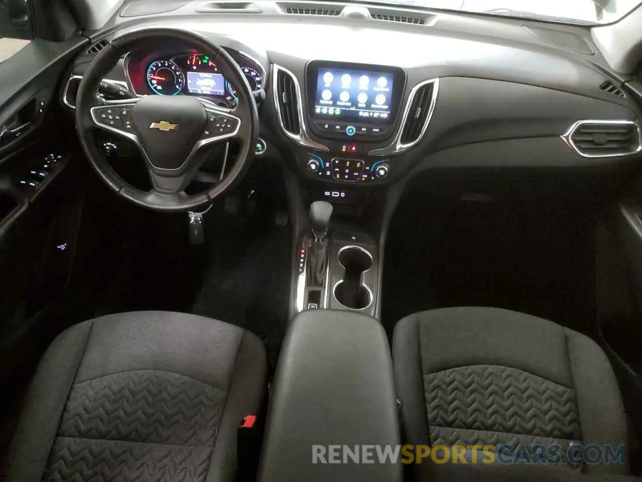 8 Photograph of a damaged car 3GNAXUEV6NL249562 CHEVROLET EQUINOX 2022