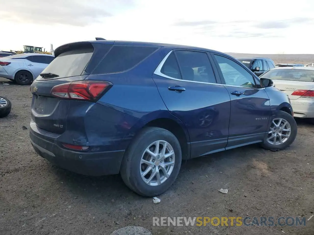 3 Photograph of a damaged car 3GNAXUEV6NL307122 CHEVROLET EQUINOX 2022