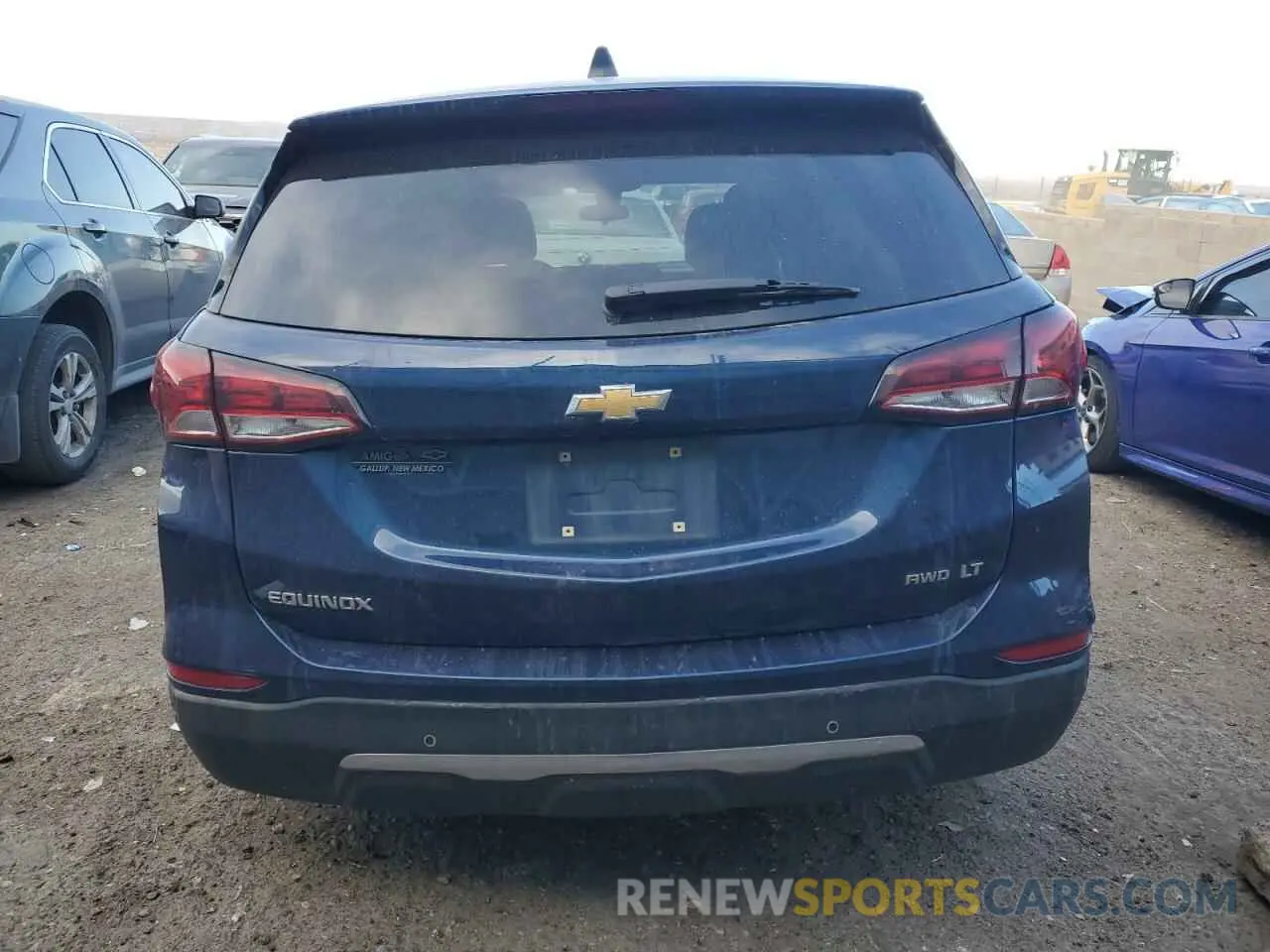 6 Photograph of a damaged car 3GNAXUEV6NL307122 CHEVROLET EQUINOX 2022