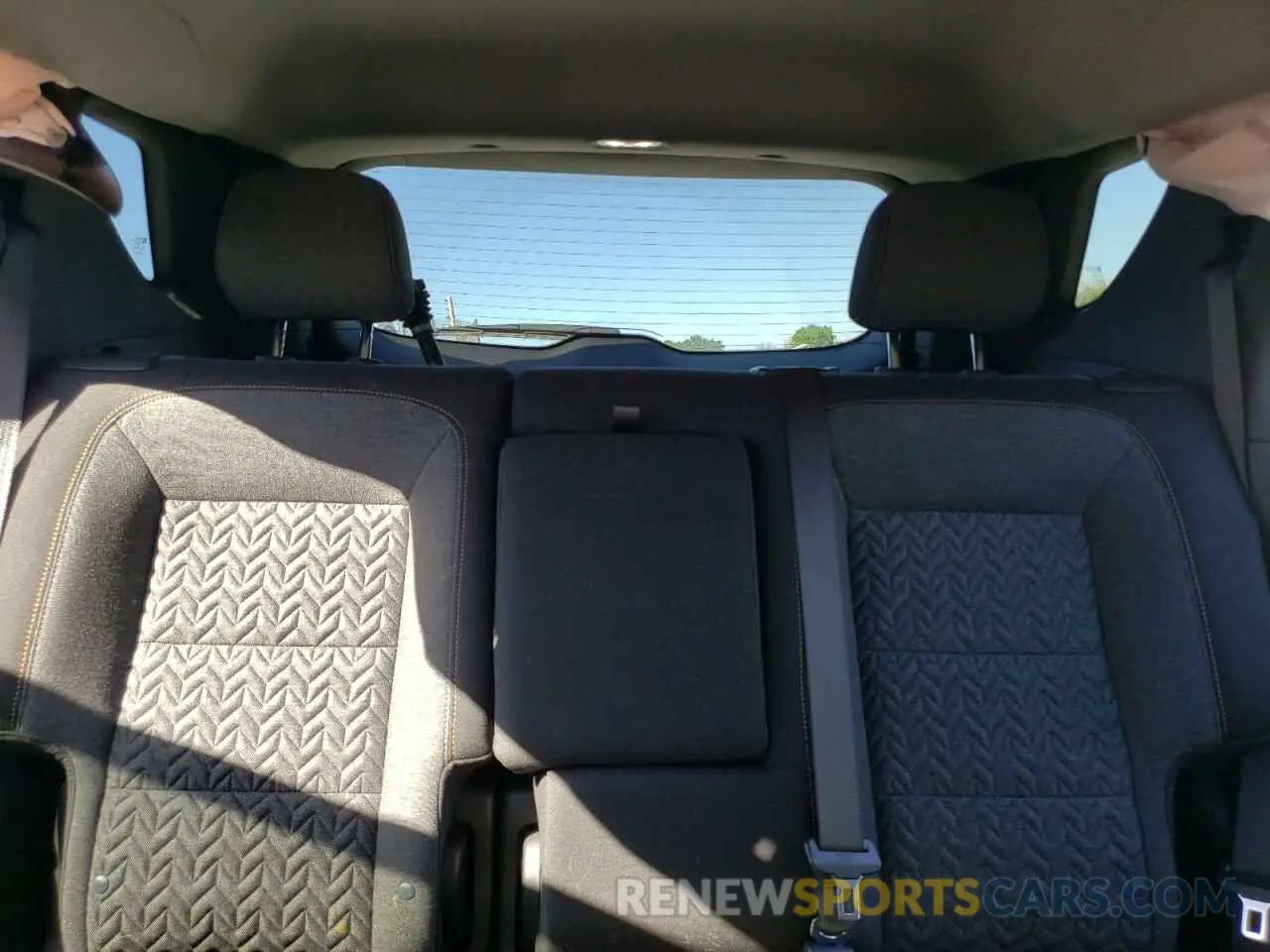 10 Photograph of a damaged car 3GNAXUEV7NL137014 CHEVROLET EQUINOX 2022