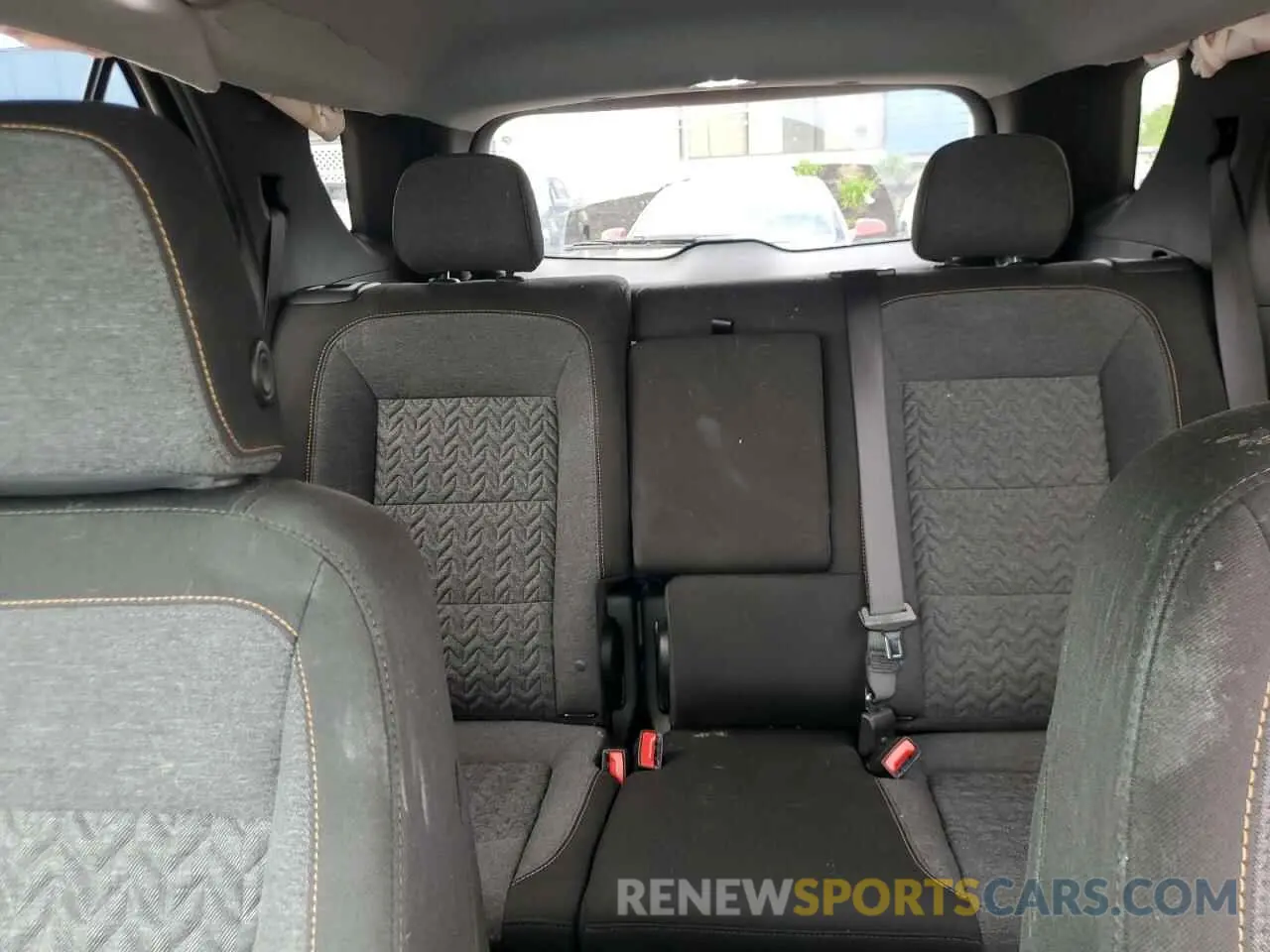 10 Photograph of a damaged car 3GNAXUEV7NL153570 CHEVROLET EQUINOX 2022
