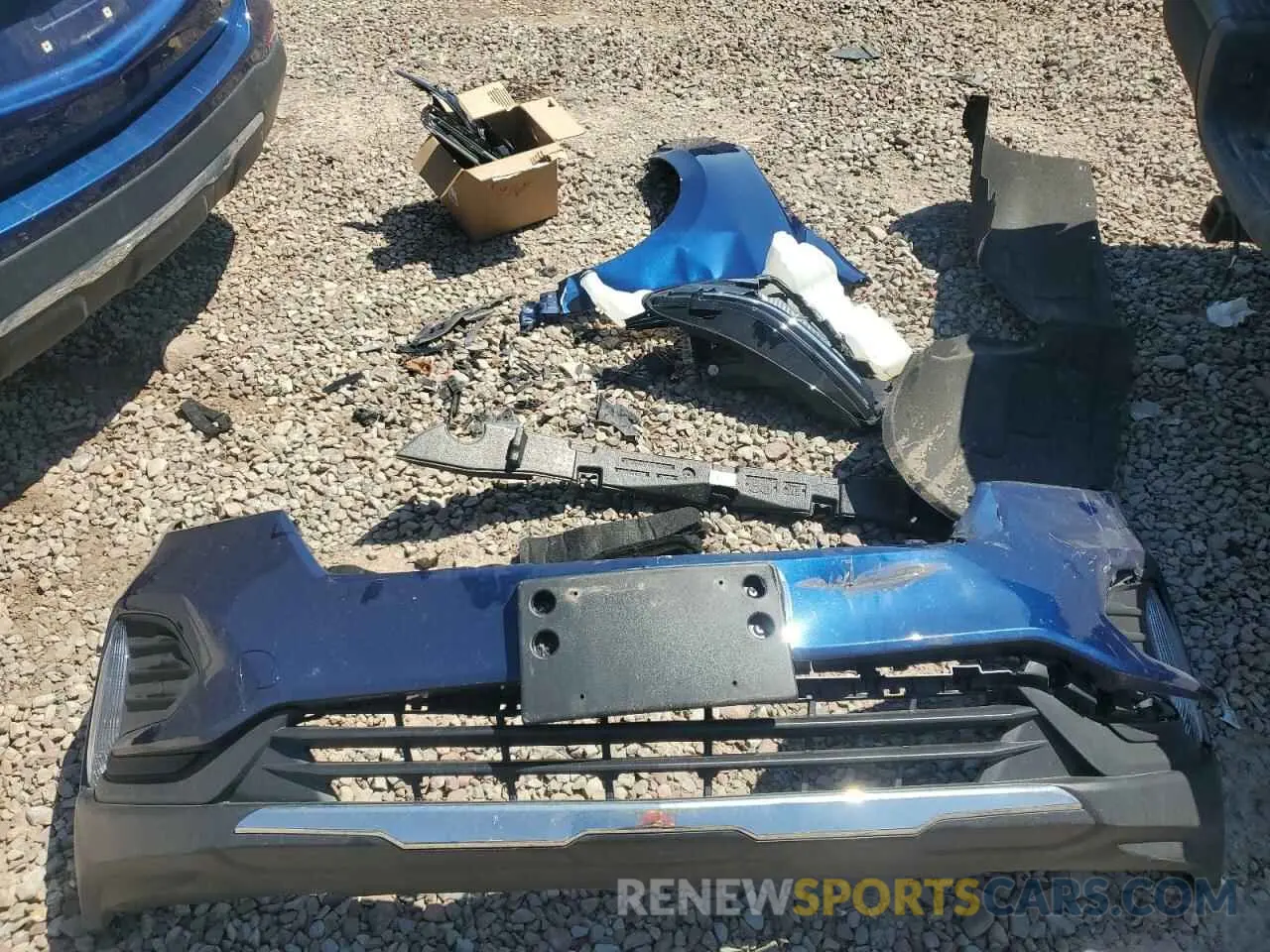 13 Photograph of a damaged car 3GNAXUEV7NL295692 CHEVROLET EQUINOX 2022