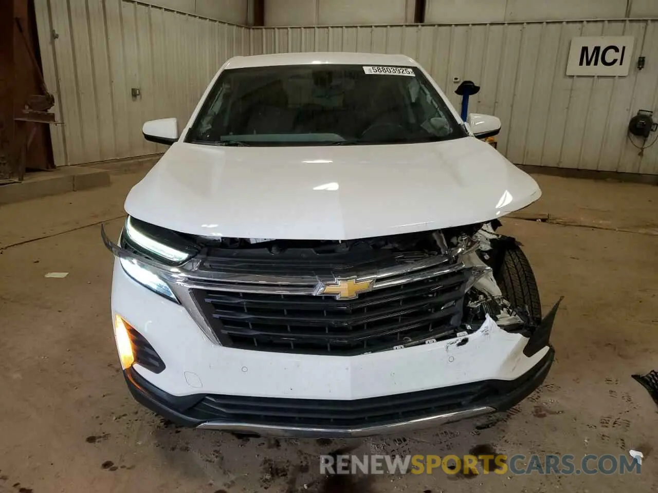 5 Photograph of a damaged car 3GNAXUEV8NL235100 CHEVROLET EQUINOX 2022