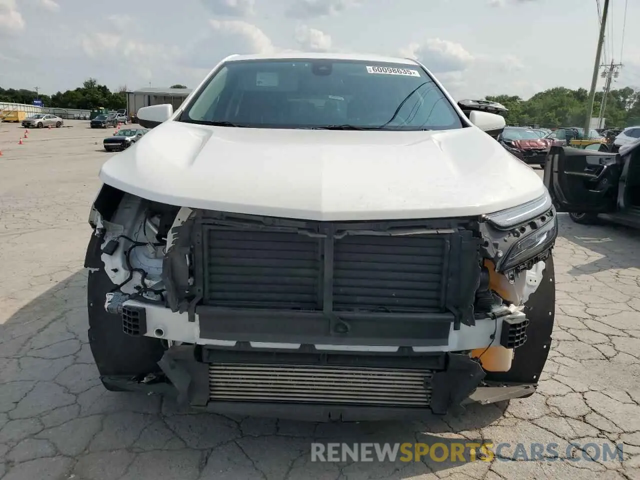 5 Photograph of a damaged car 3GNAXUEV8NL253838 CHEVROLET EQUINOX 2022