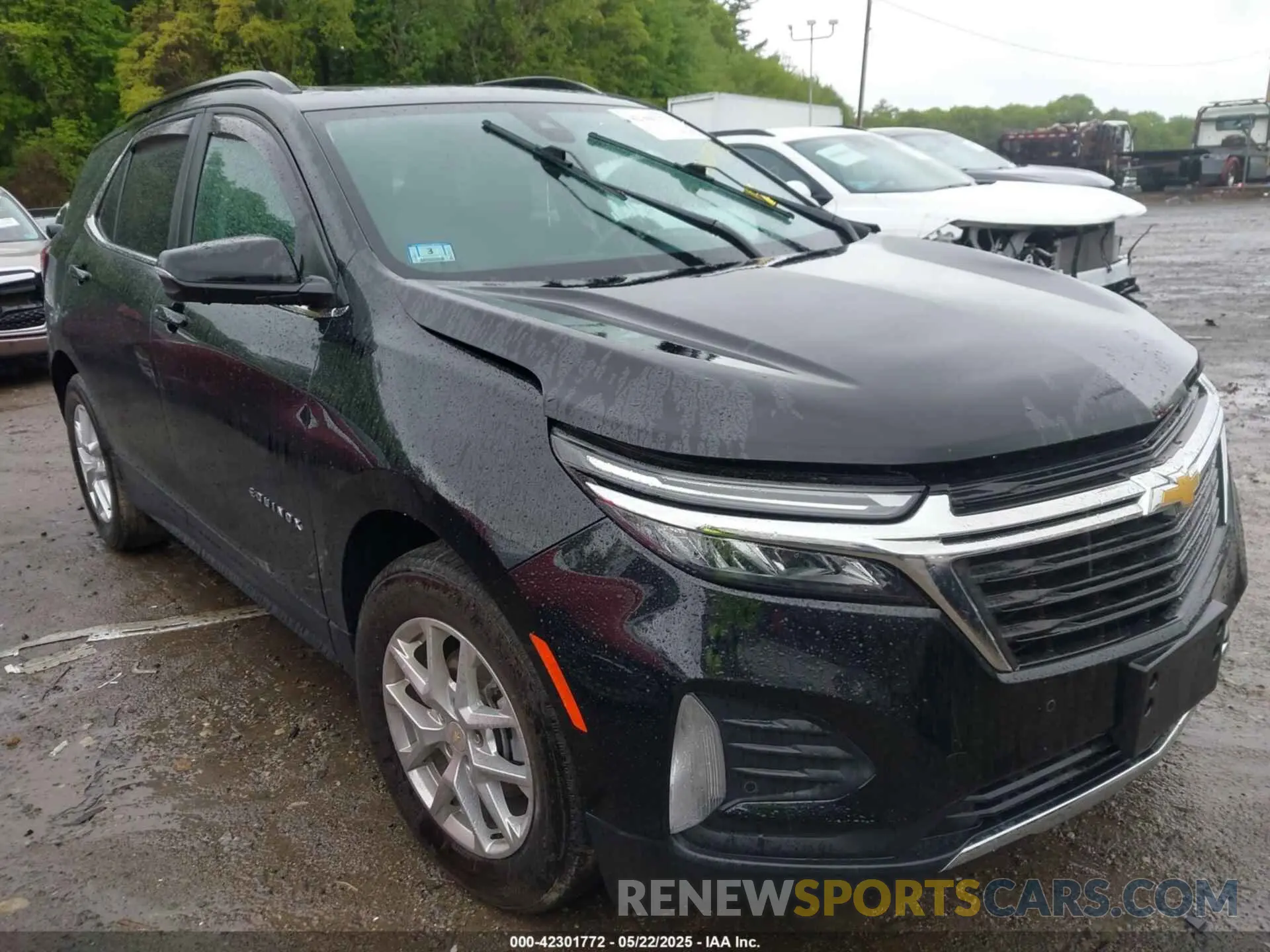 1 Photograph of a damaged car 3GNAXUEV9NL110154 CHEVROLET EQUINOX 2022