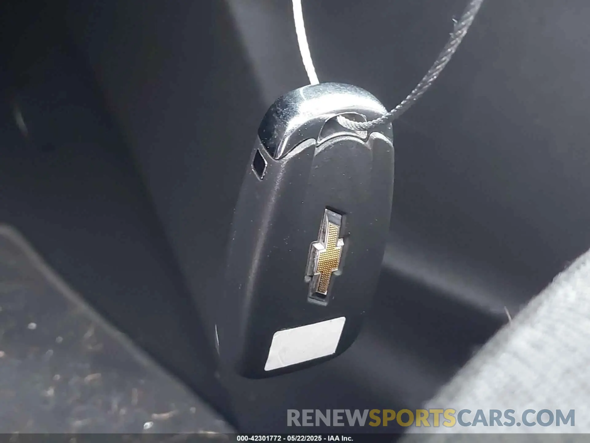 11 Photograph of a damaged car 3GNAXUEV9NL110154 CHEVROLET EQUINOX 2022