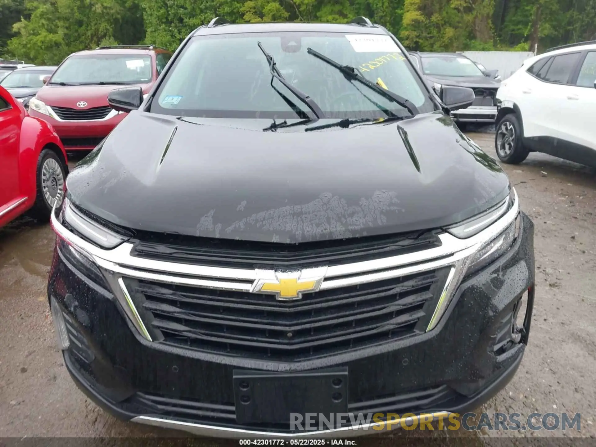 12 Photograph of a damaged car 3GNAXUEV9NL110154 CHEVROLET EQUINOX 2022