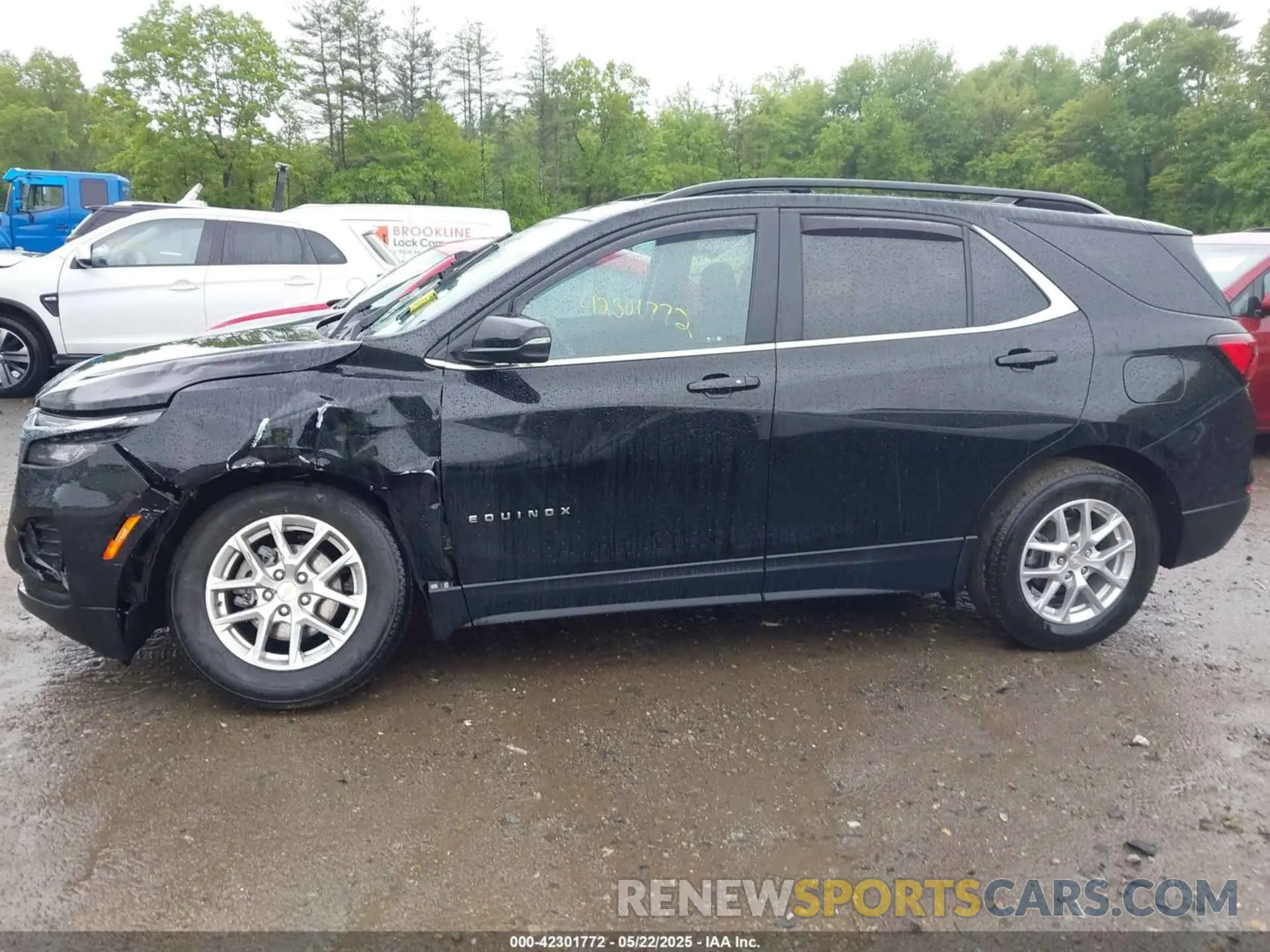 14 Photograph of a damaged car 3GNAXUEV9NL110154 CHEVROLET EQUINOX 2022