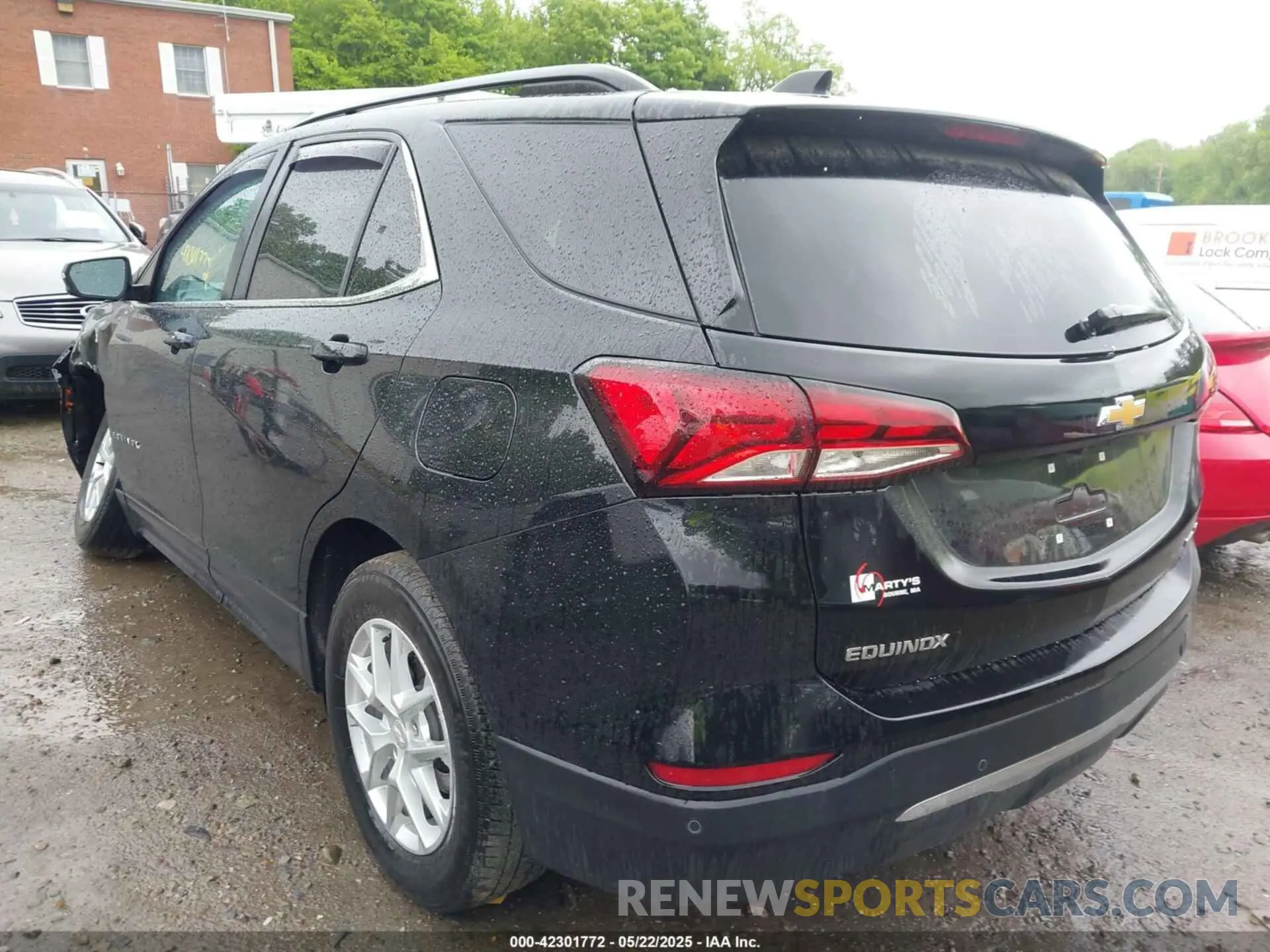3 Photograph of a damaged car 3GNAXUEV9NL110154 CHEVROLET EQUINOX 2022