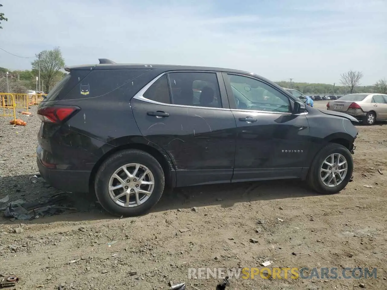 3 Photograph of a damaged car 3GNAXUEV9NL153134 CHEVROLET EQUINOX 2022