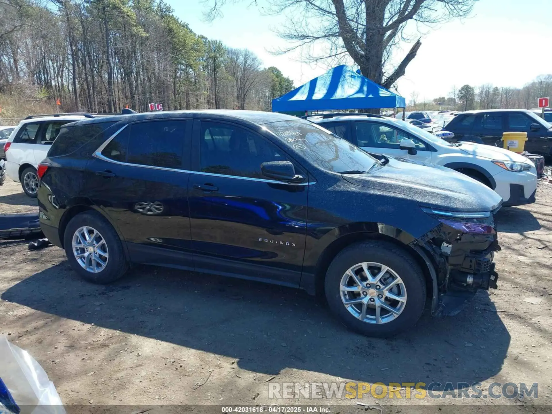 13 Photograph of a damaged car 3GNAXUEV9NL176753 CHEVROLET EQUINOX 2022
