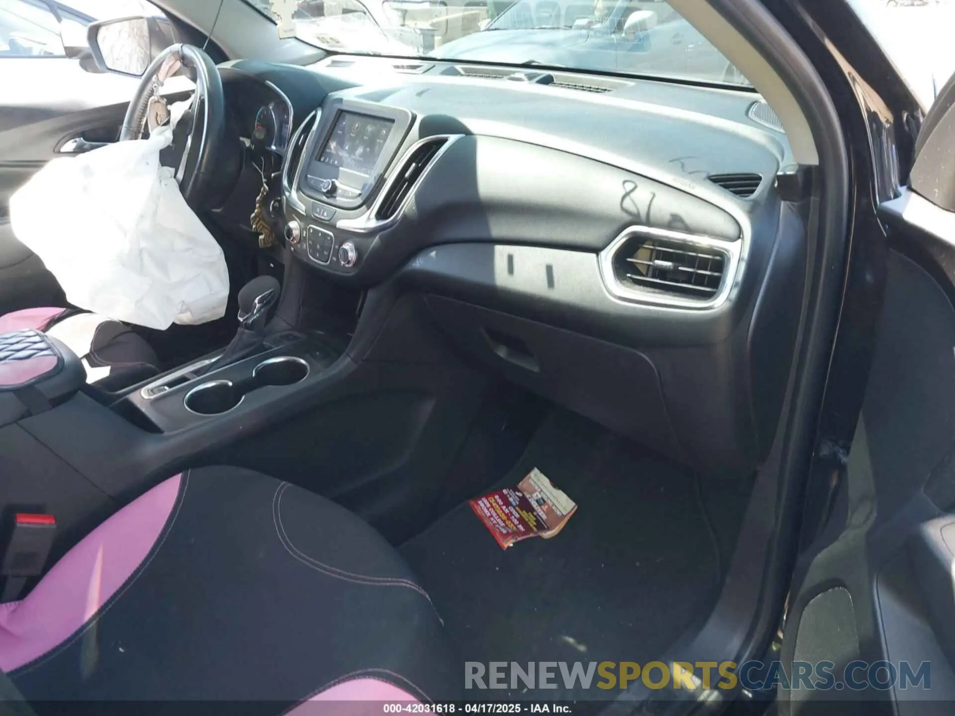 5 Photograph of a damaged car 3GNAXUEV9NL176753 CHEVROLET EQUINOX 2022