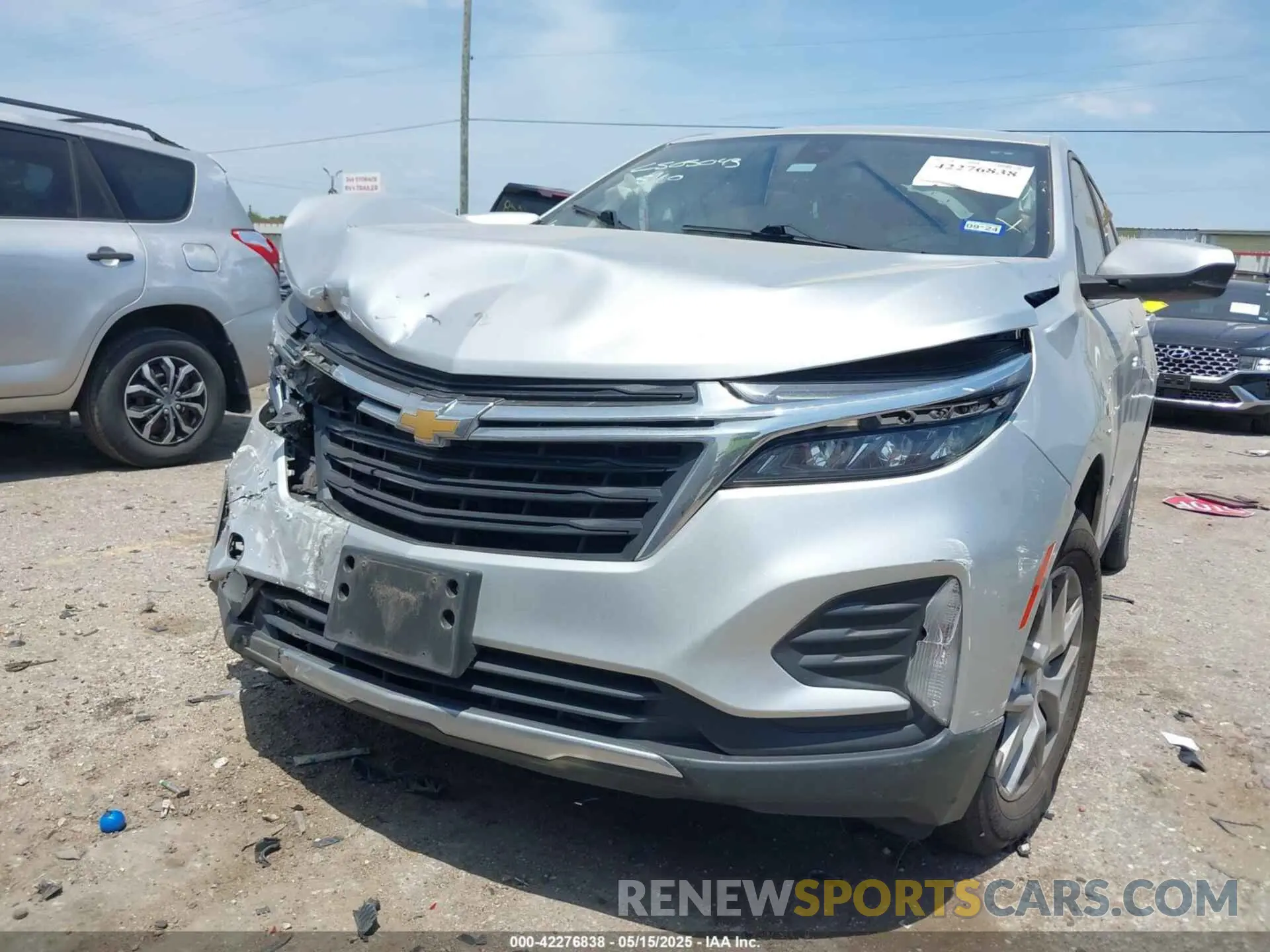 6 Photograph of a damaged car 3GNAXUEV9NL190703 CHEVROLET EQUINOX 2022